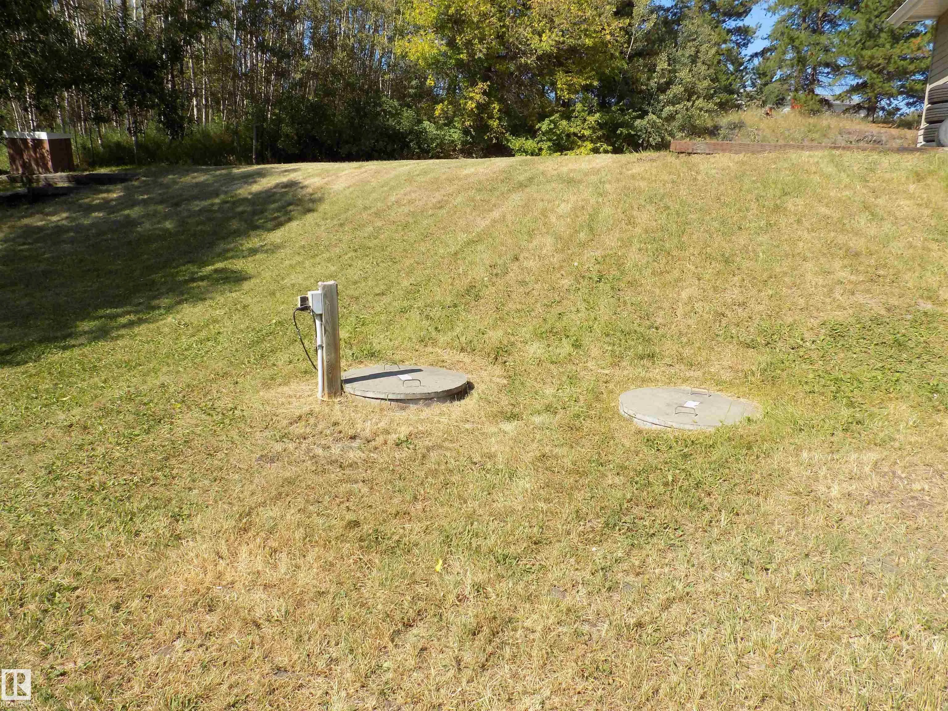 43, 464079 RGE RD 244