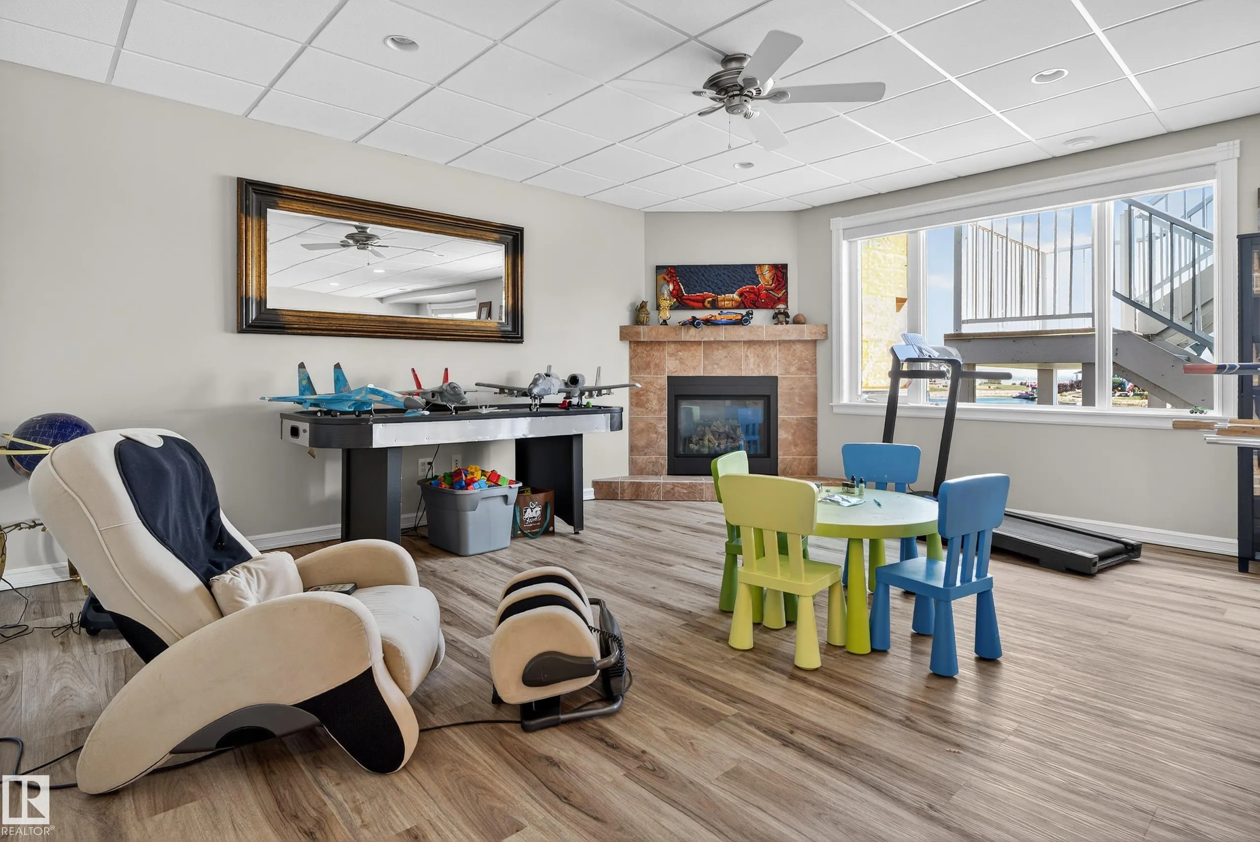 32 Sunset Harbour