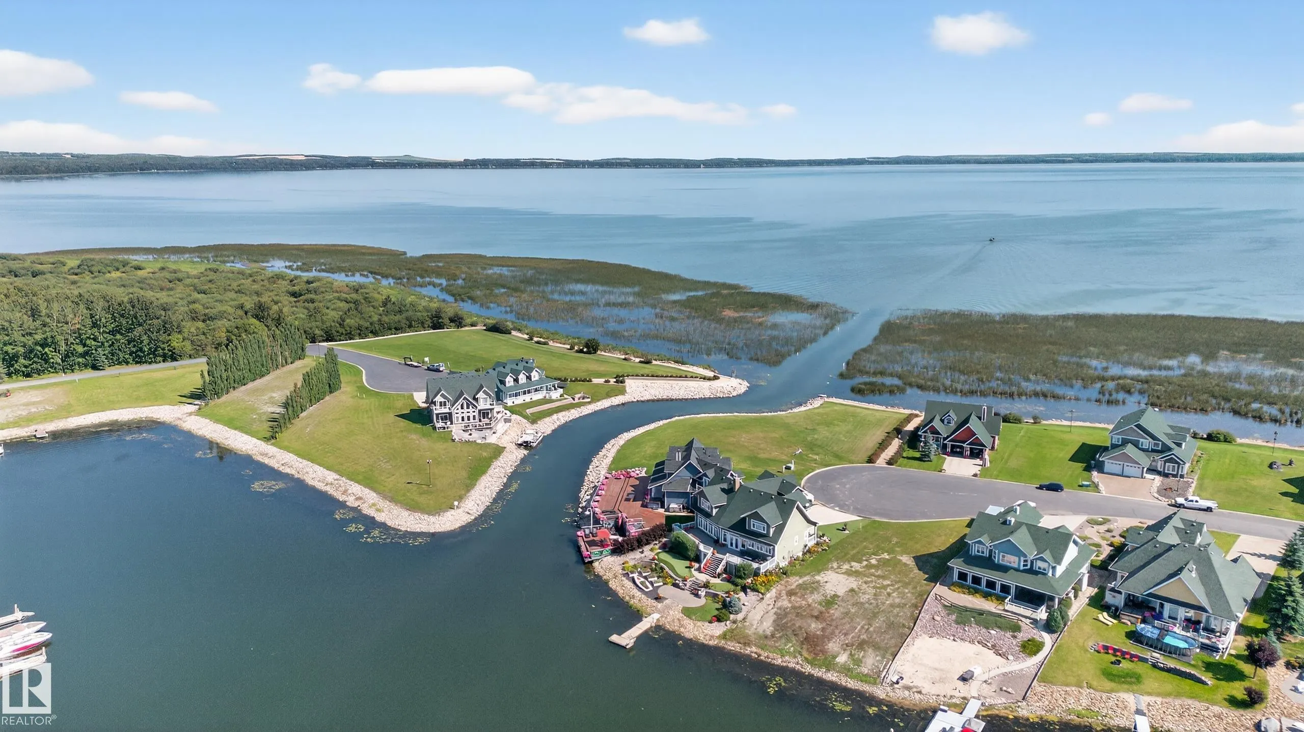 32 Sunset Harbour