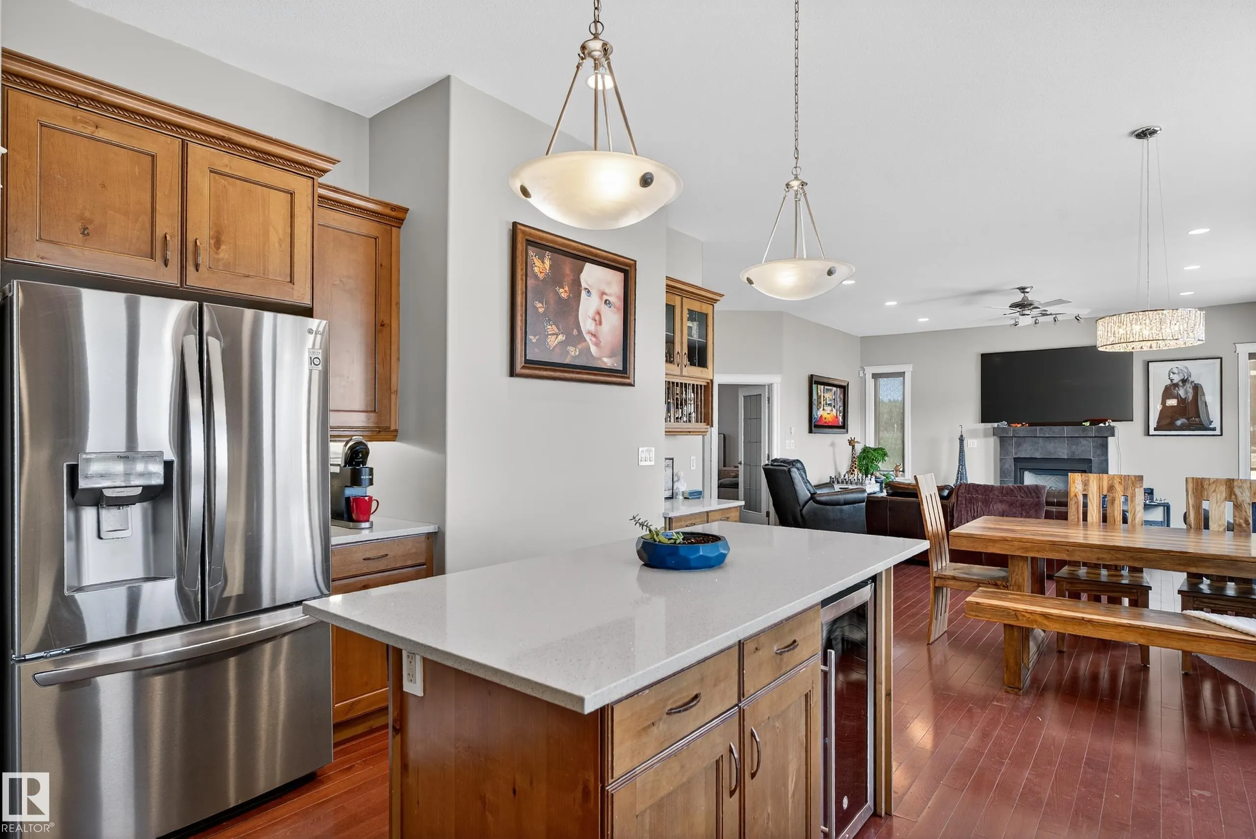 32 Sunset Harbour
