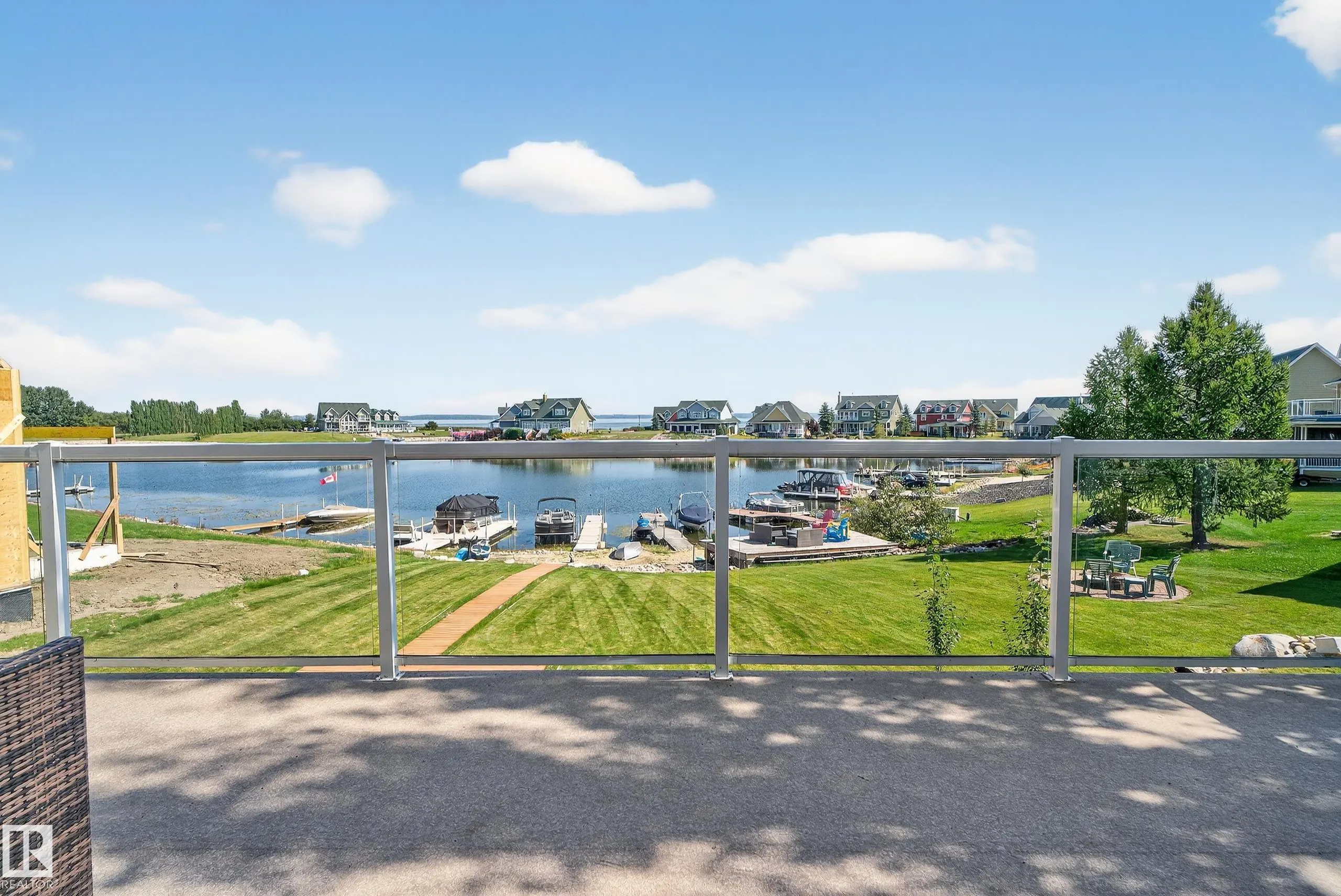 32 Sunset Harbour