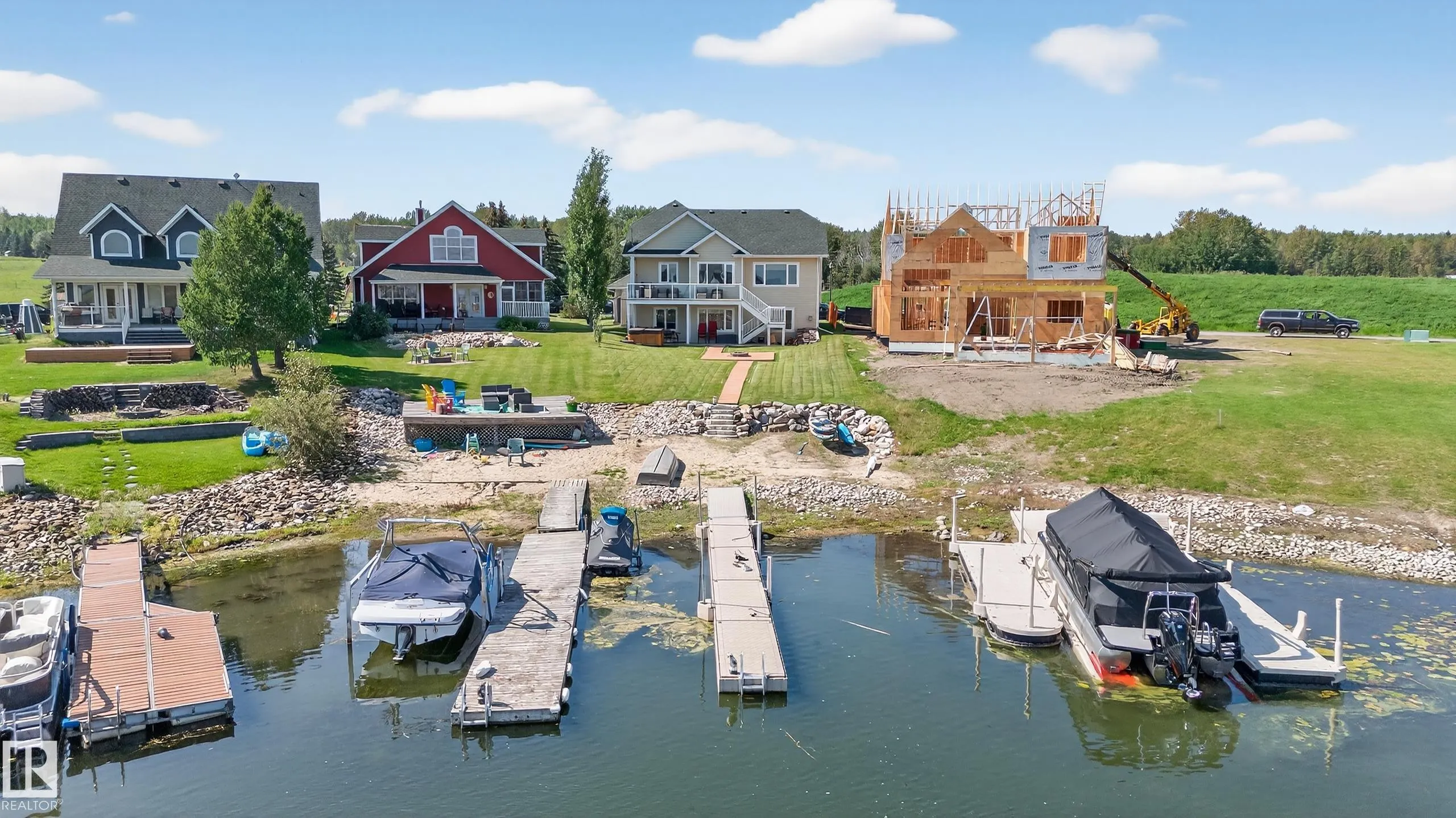 32 Sunset Harbour