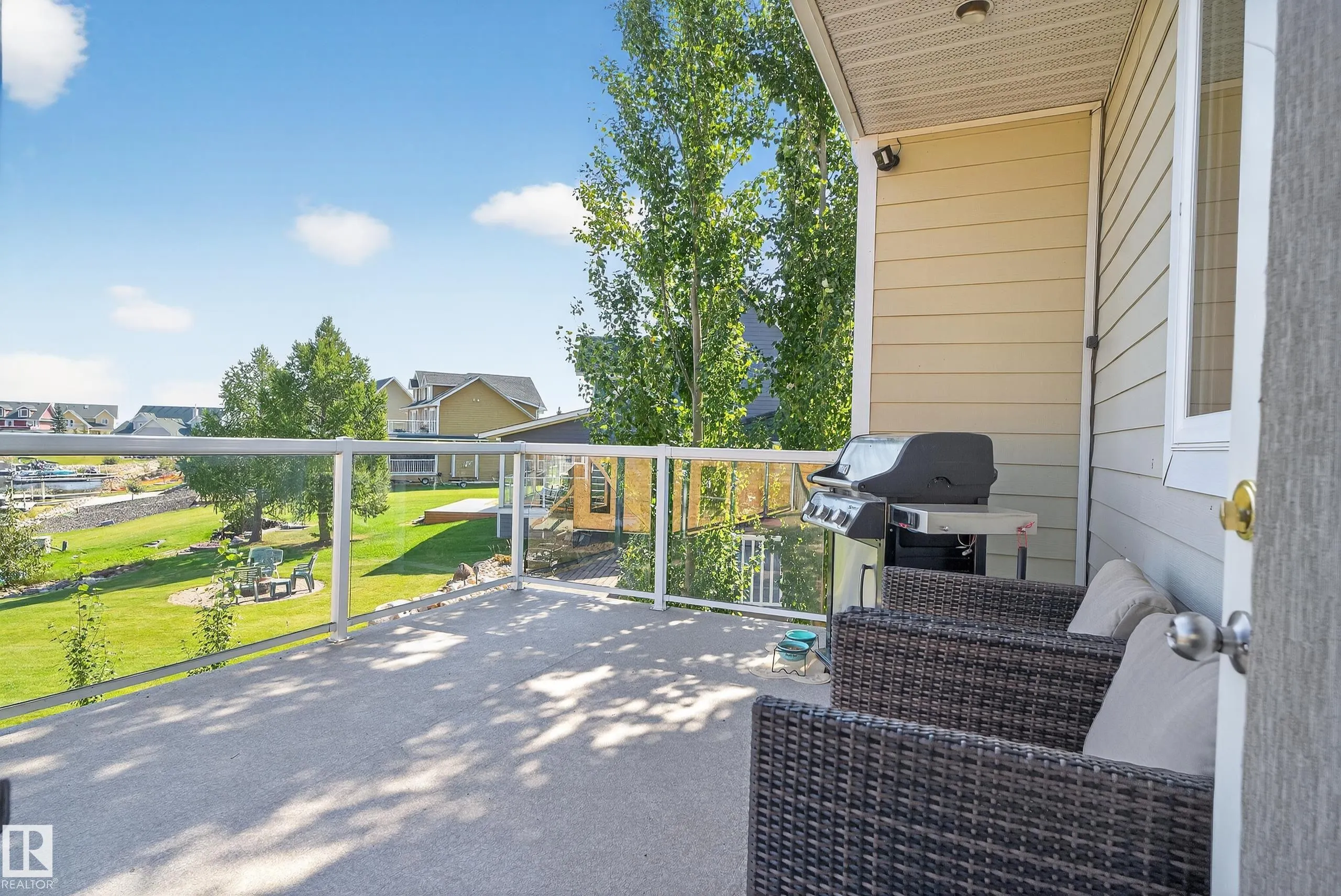 32 Sunset Harbour