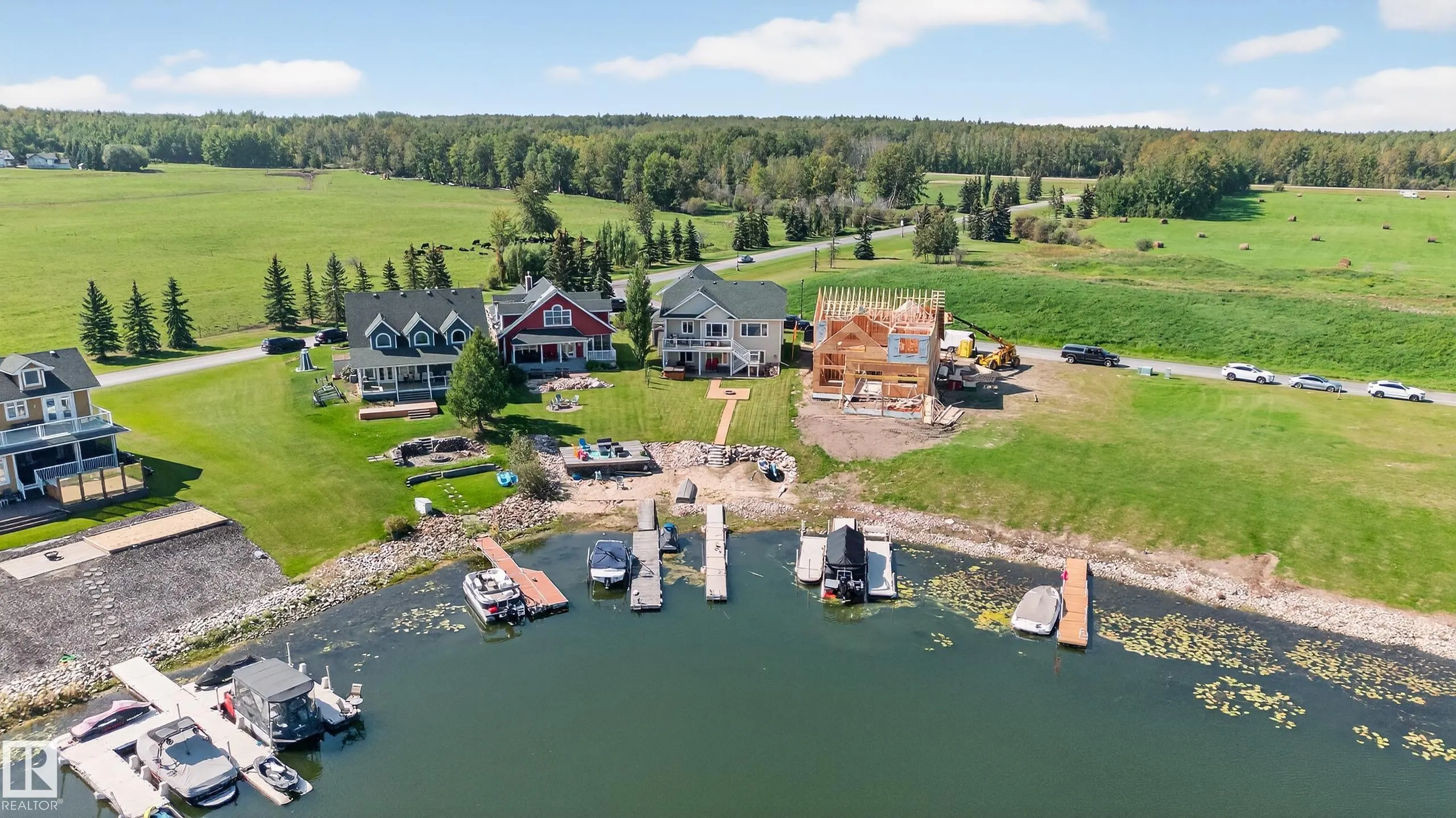 32 Sunset Harbour