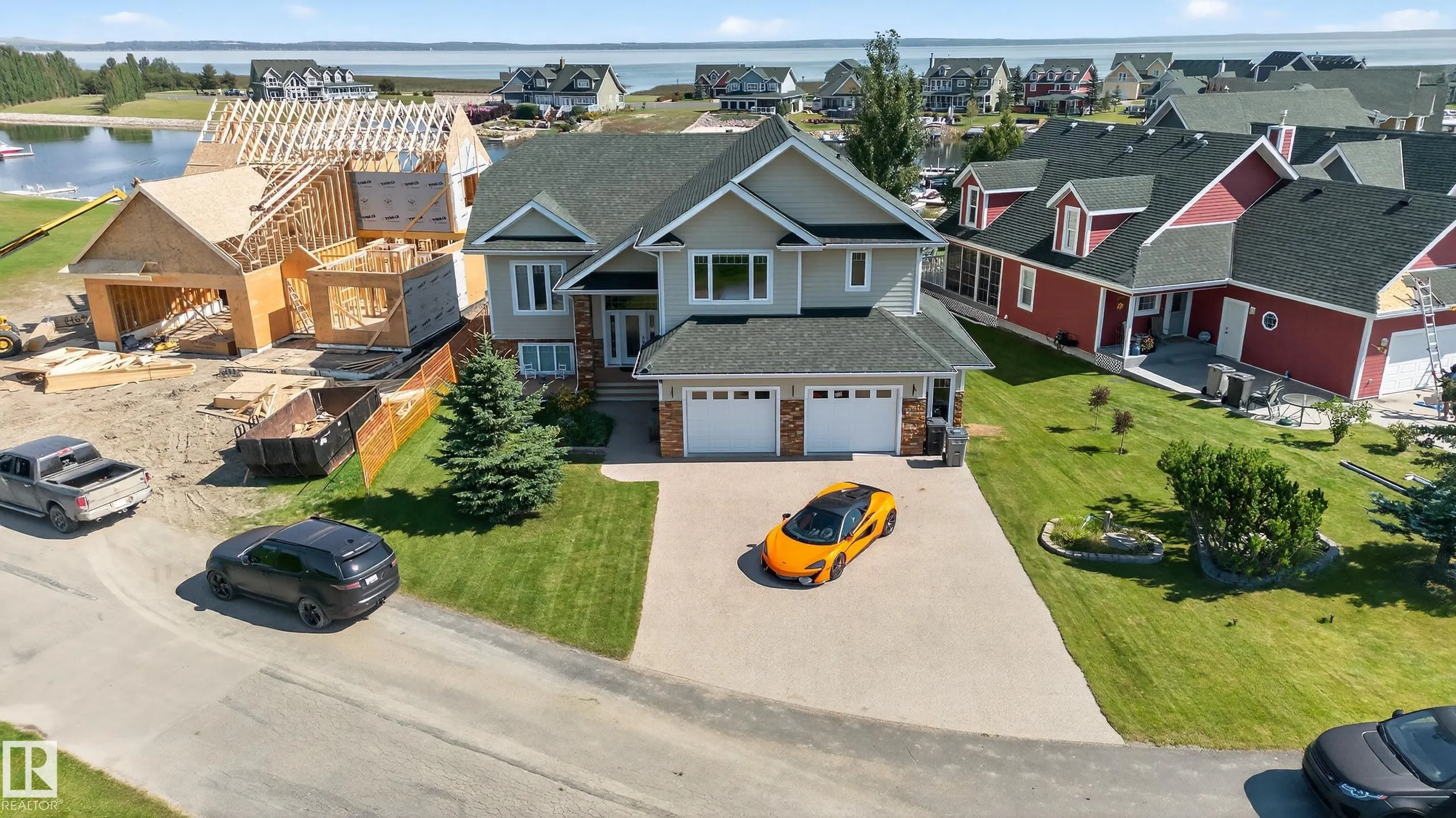 32 Sunset Harbour