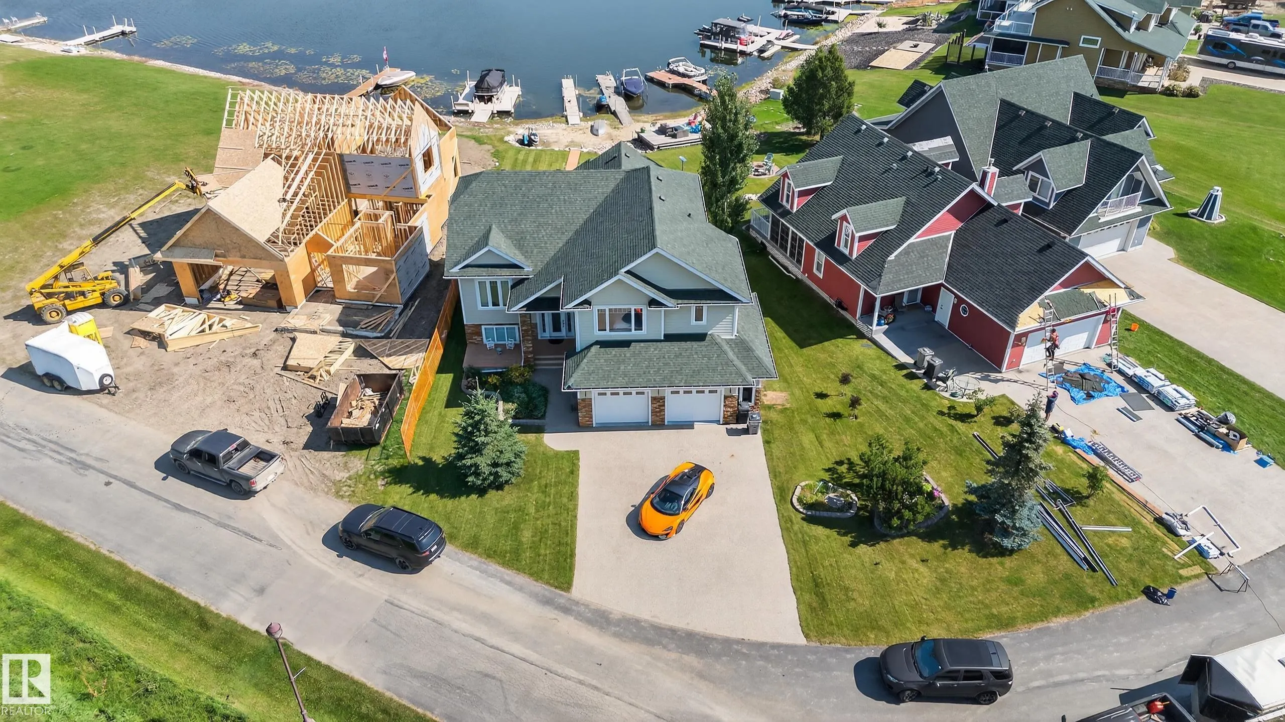 32 Sunset Harbour