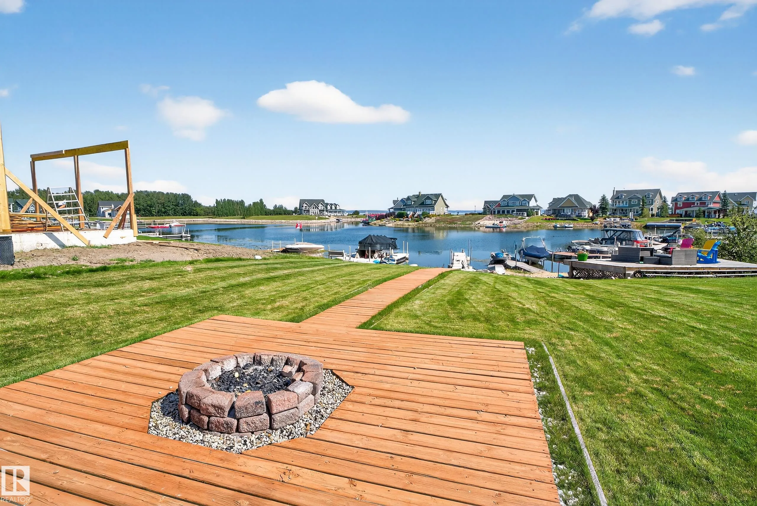 32 Sunset Harbour