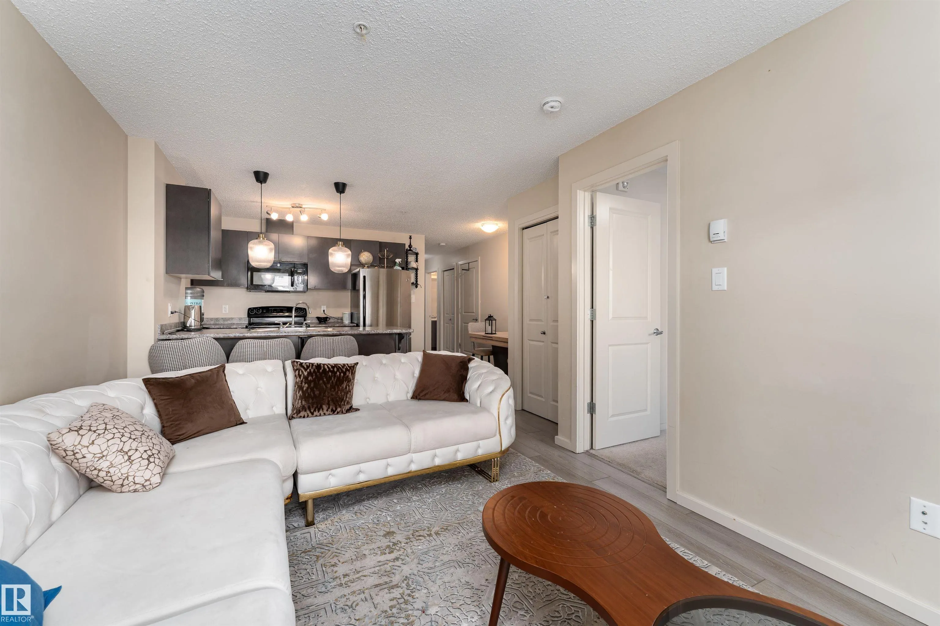 340 WINDERMERE Road