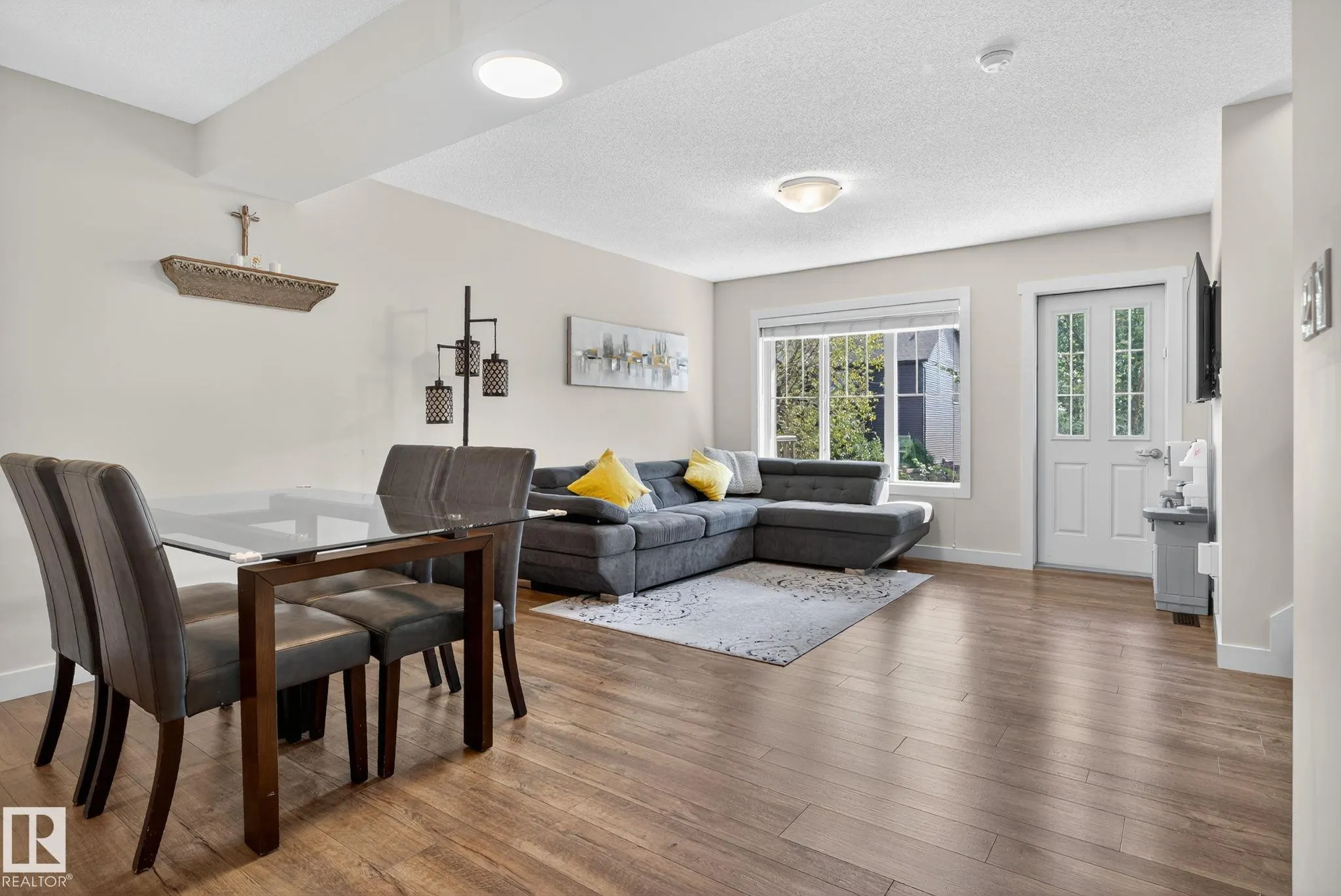 1005 GRAYDON HILL Boulevard