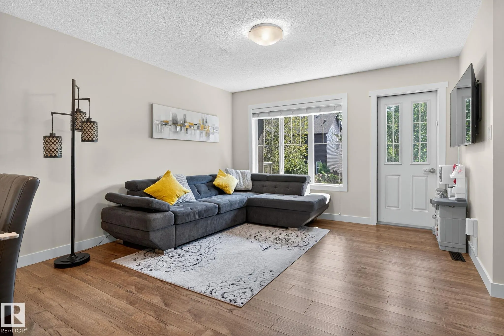 1005 GRAYDON HILL Boulevard