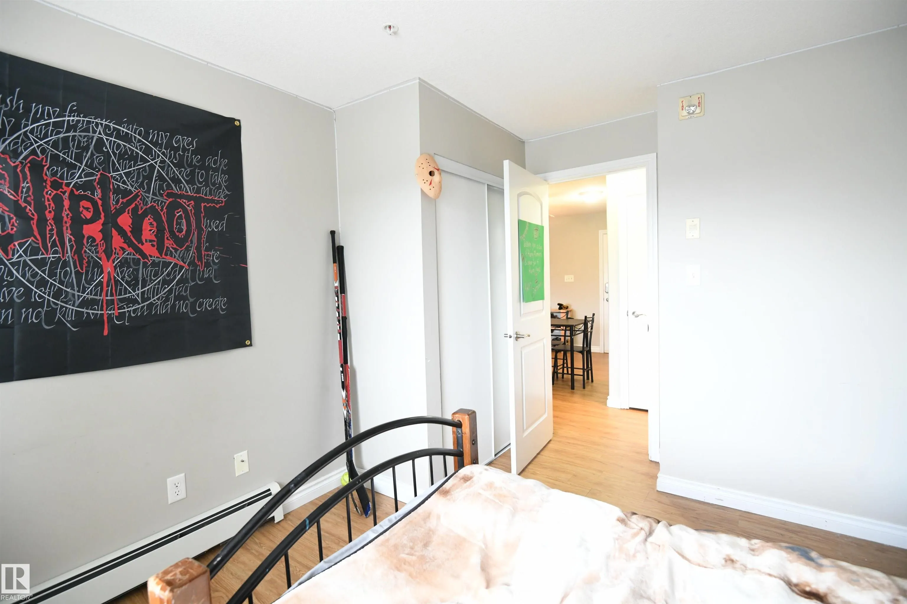 50 WOODSMERE