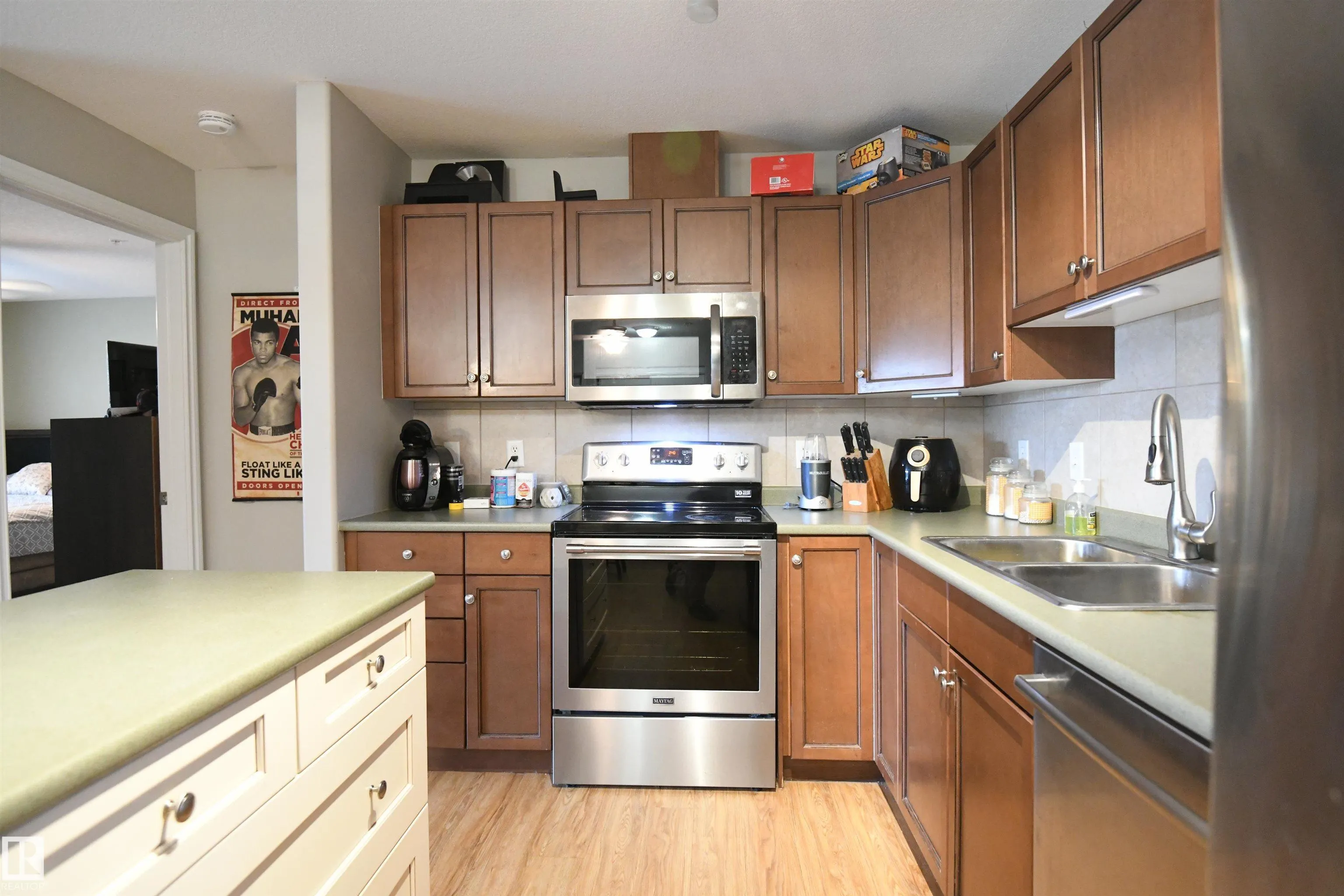 50 WOODSMERE