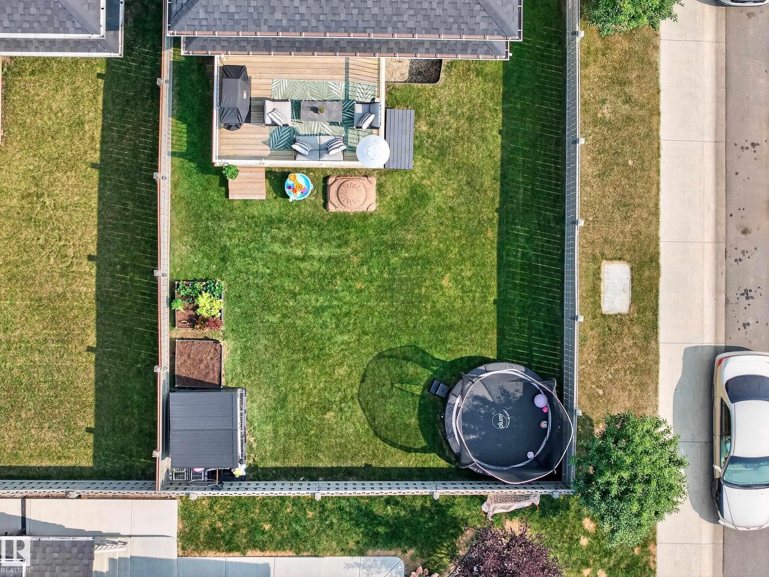 7417 CHIVERS Crescent