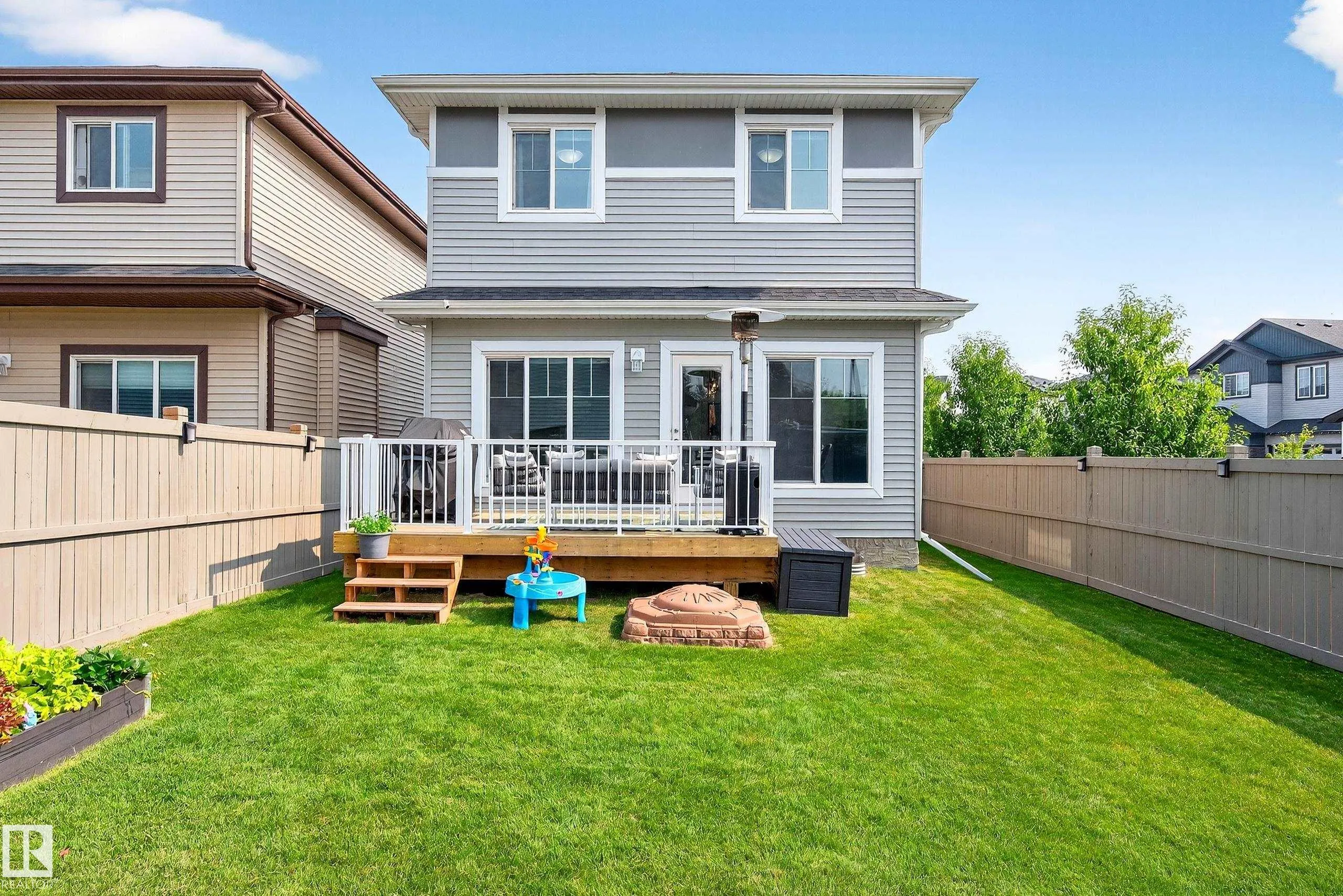 7417 CHIVERS Crescent