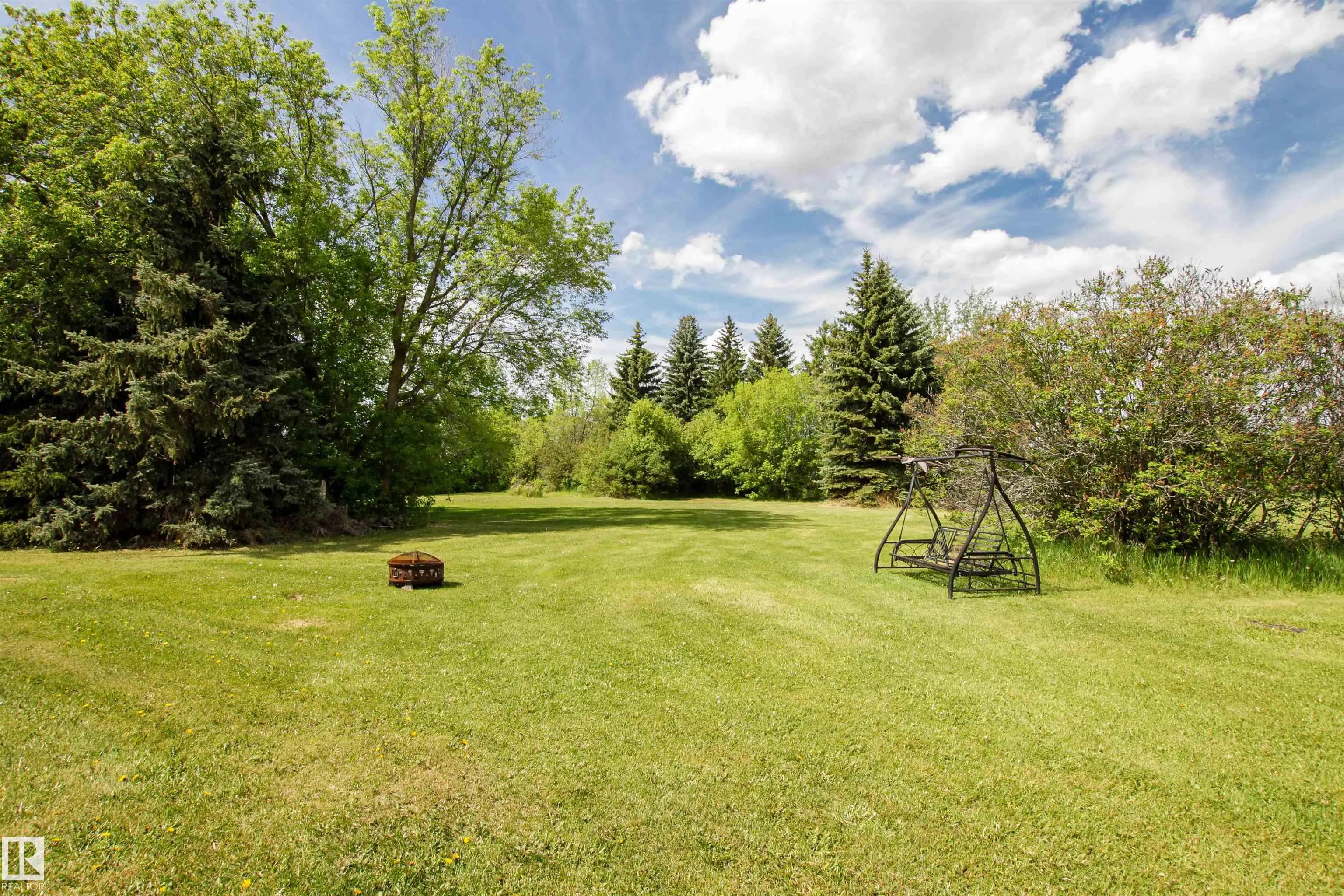 53111 RGE ROAD 220