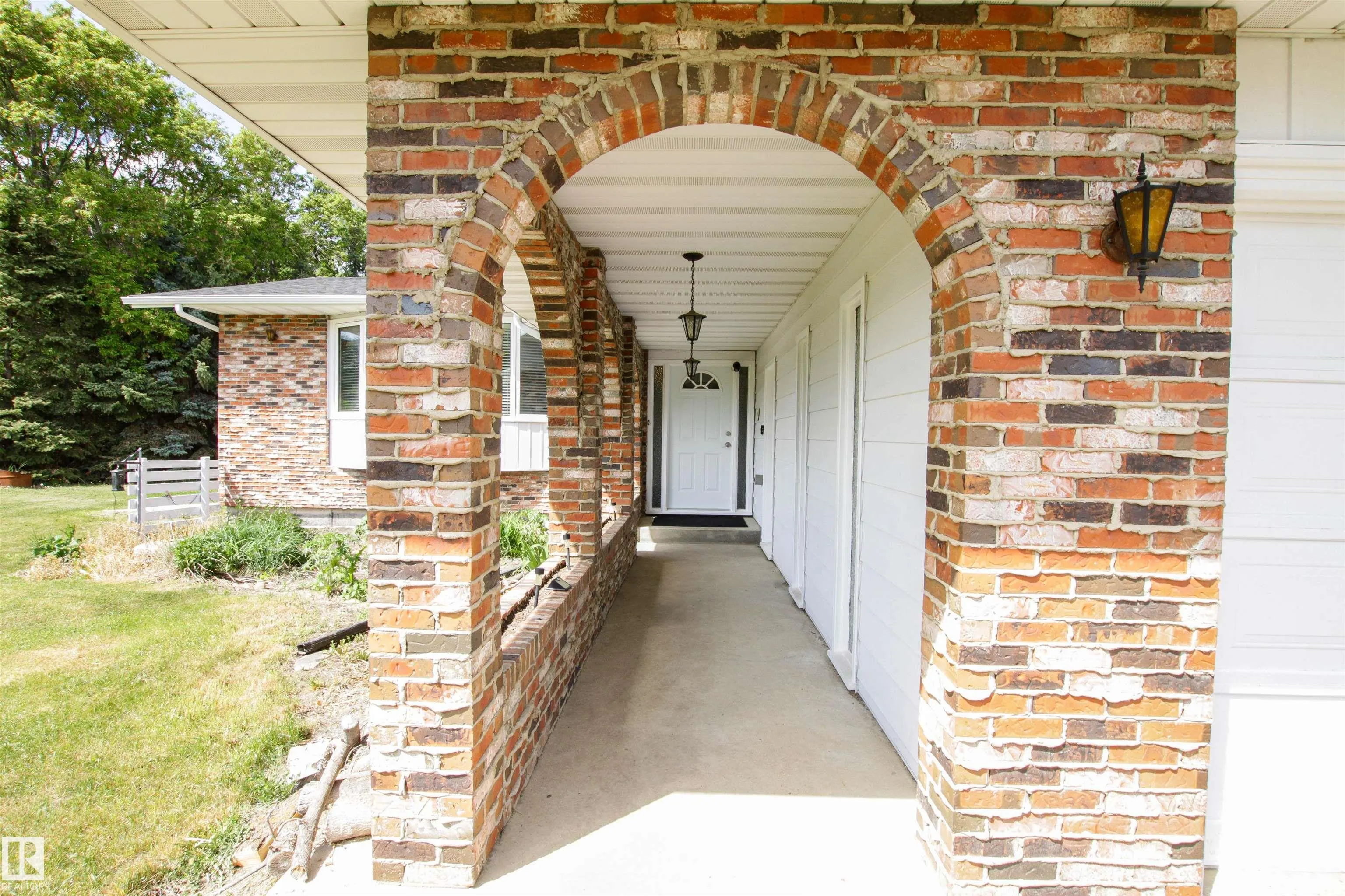 53111 RGE ROAD 220