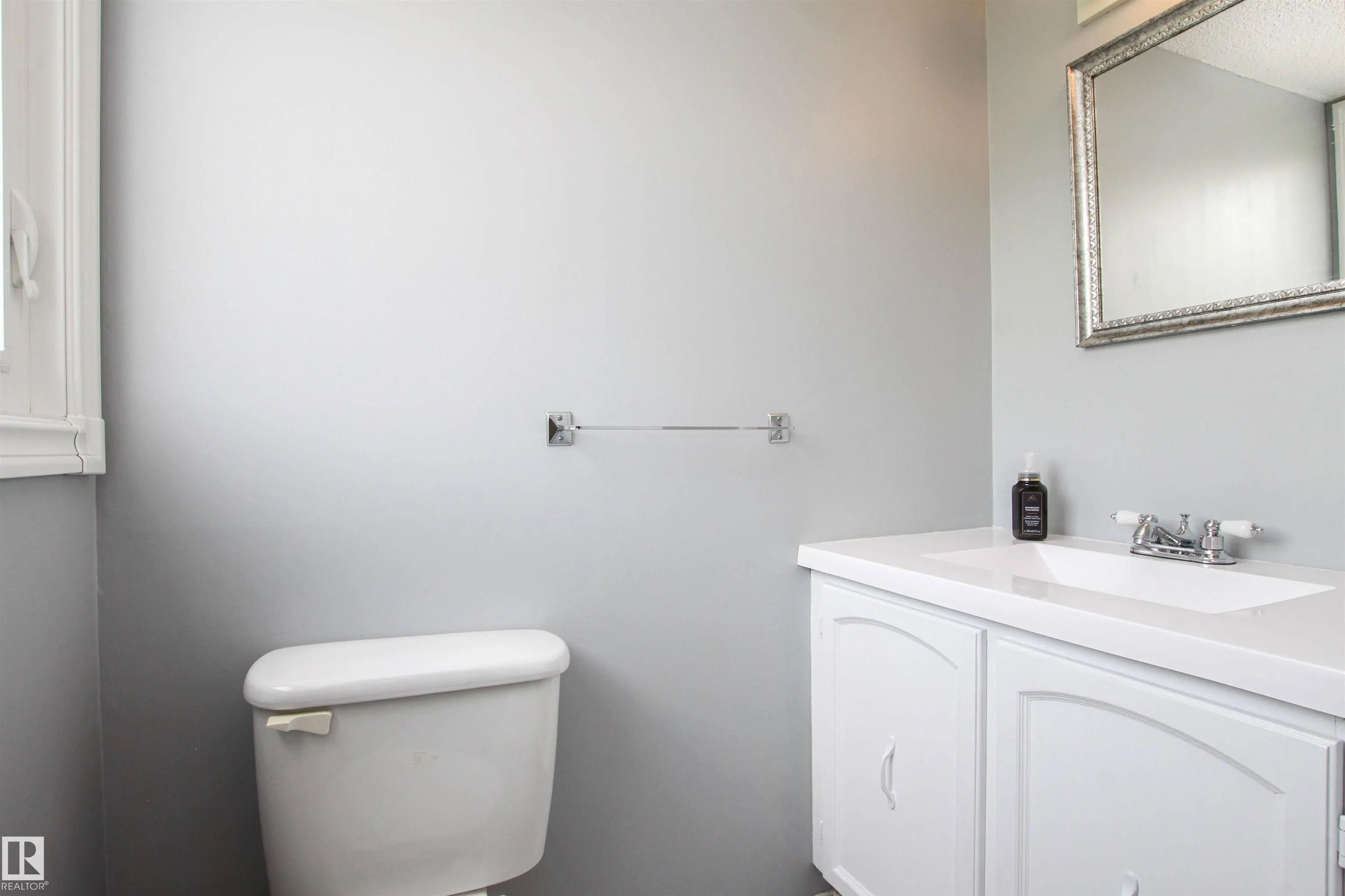 53111 RGE ROAD 220
