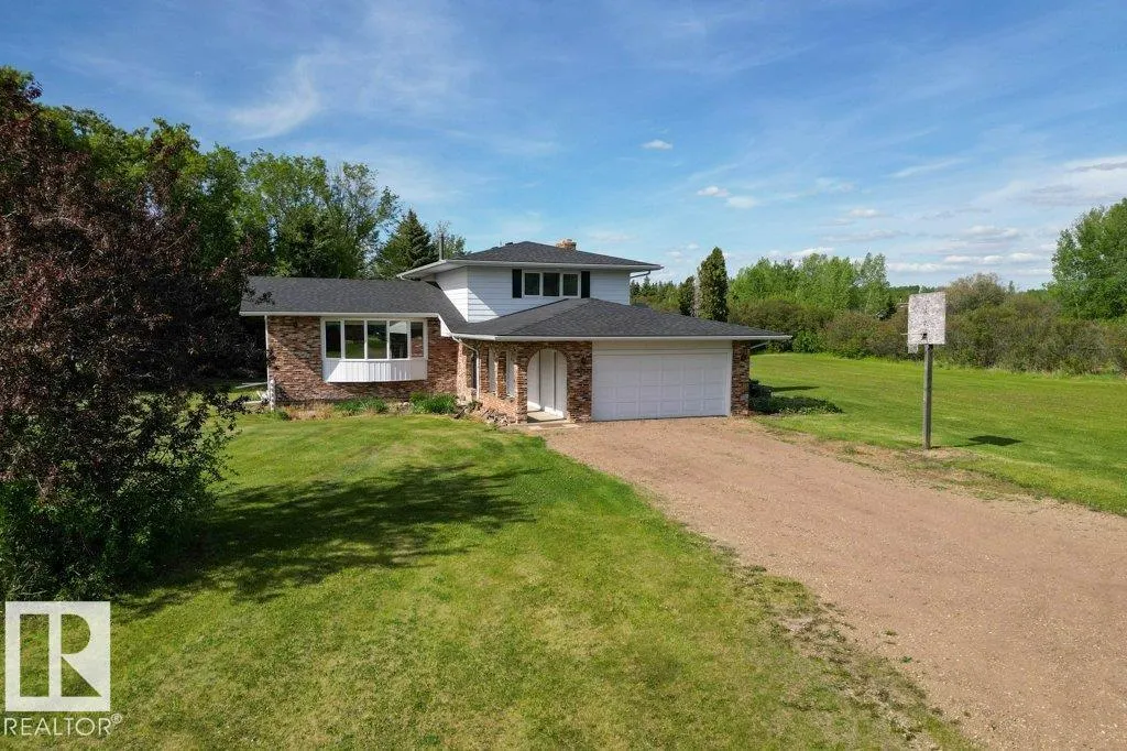53111 RGE ROAD 220