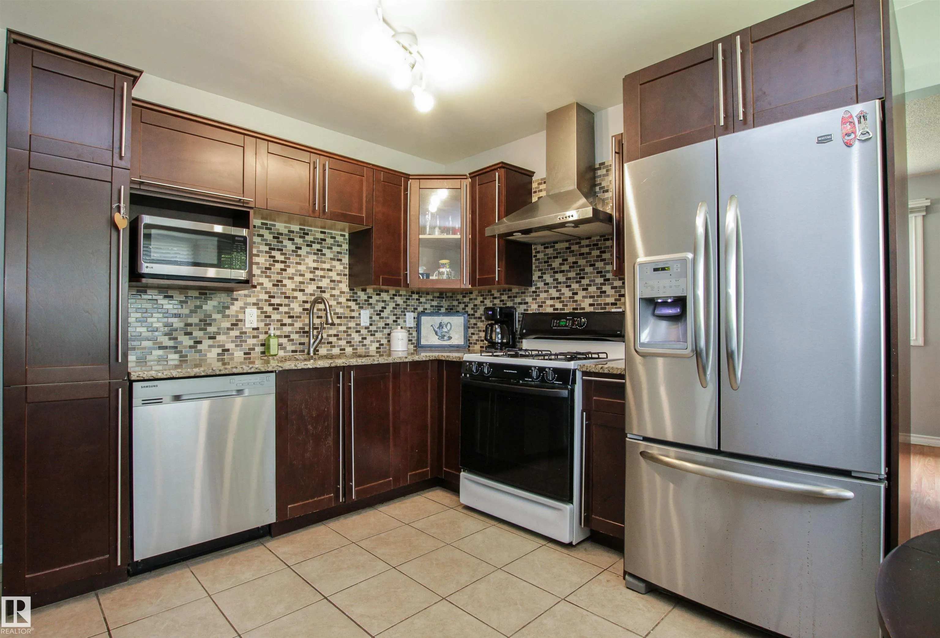 53111 RGE ROAD 220