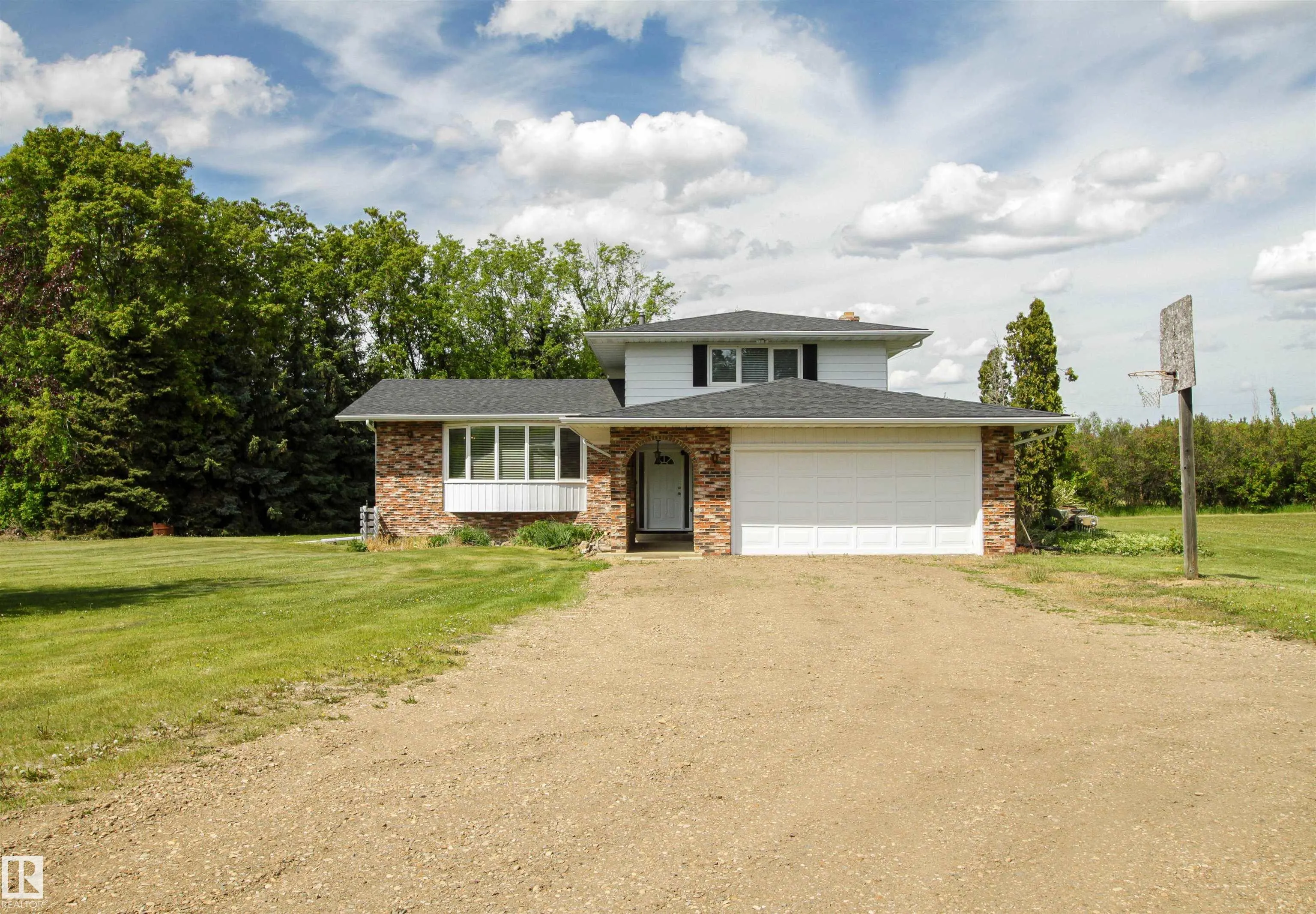 53111 RGE ROAD 220
