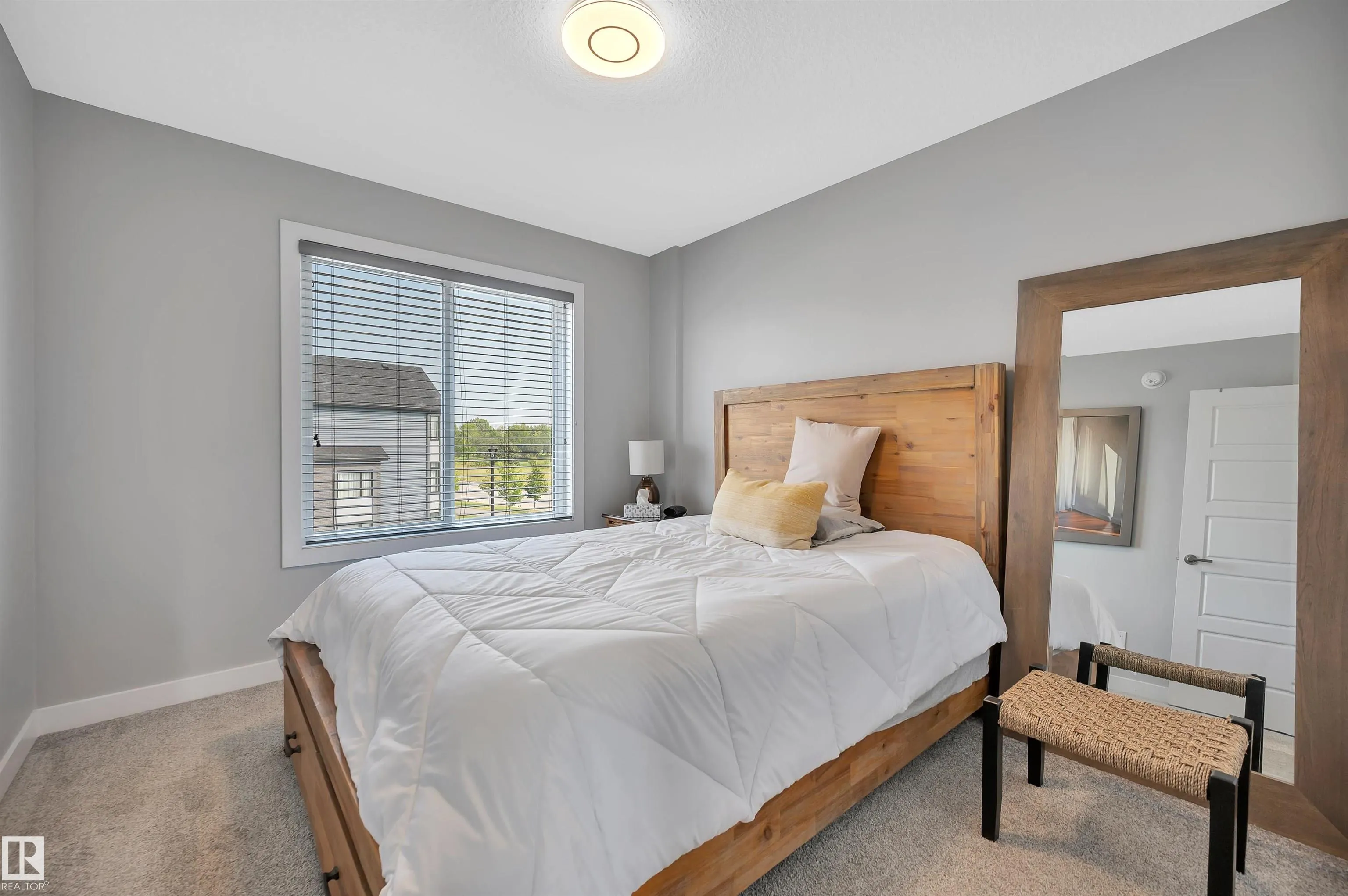 1010 RABBIT HILL Road