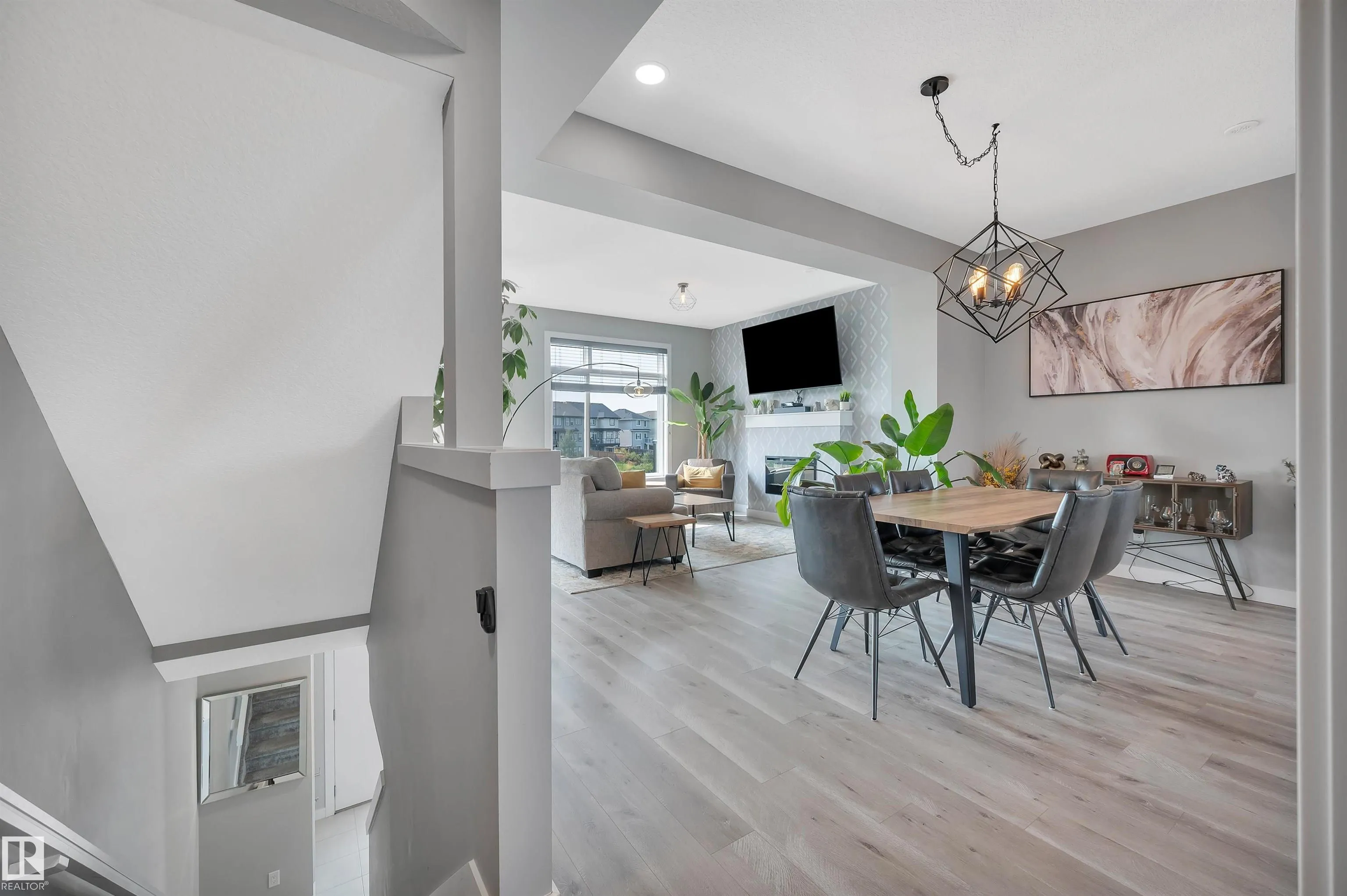 1010 RABBIT HILL Road