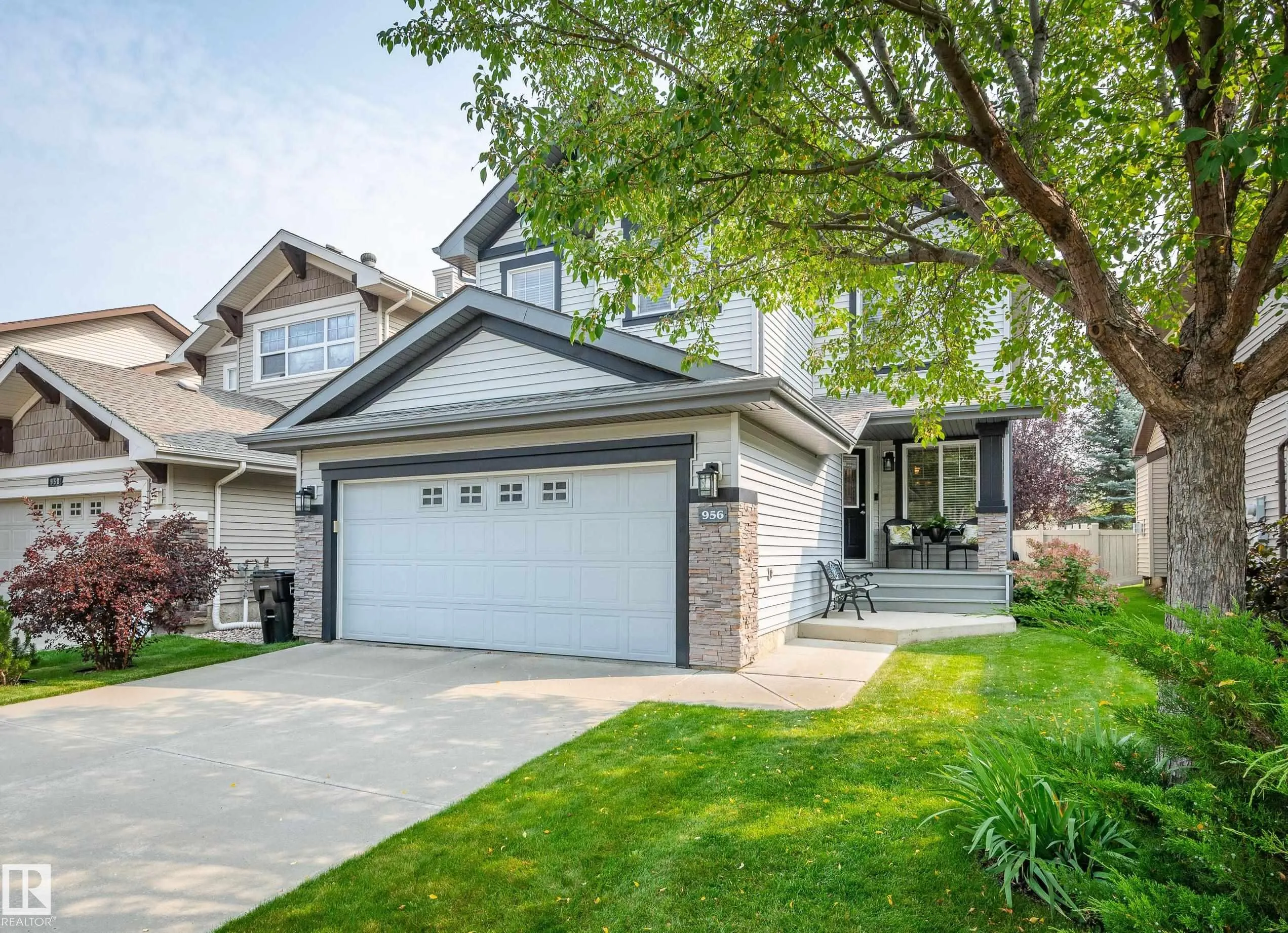 956 Chahley Crescent