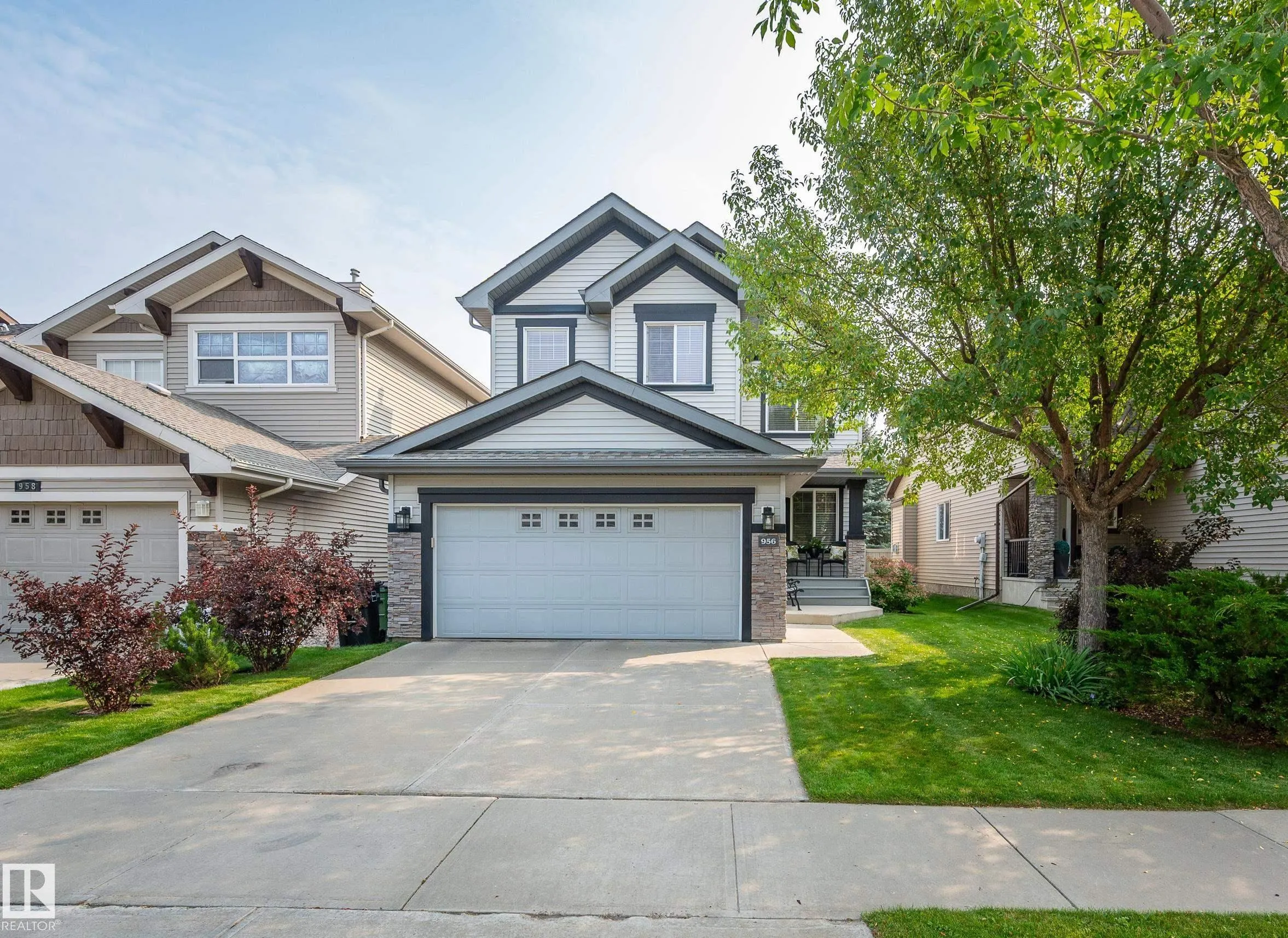 956 Chahley Crescent