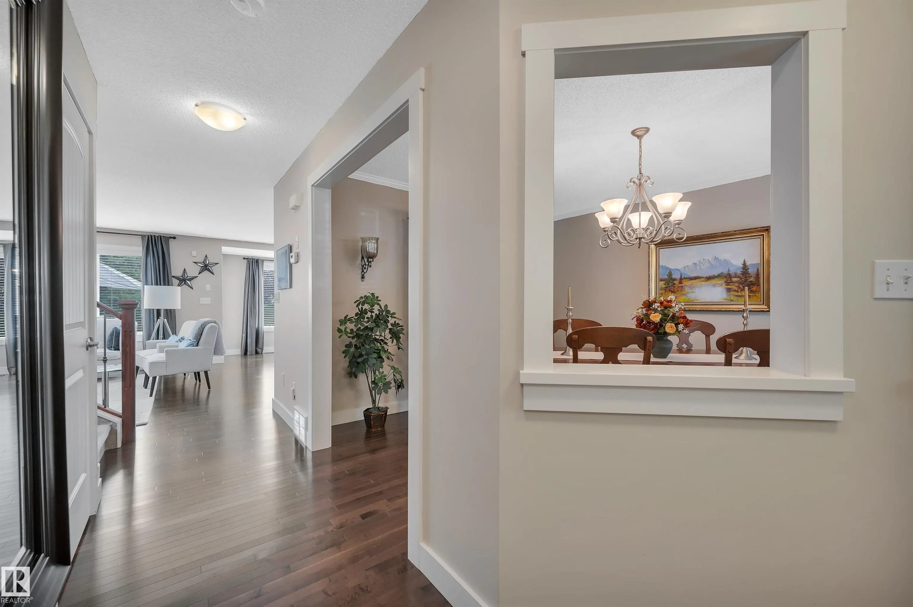 956 Chahley Crescent