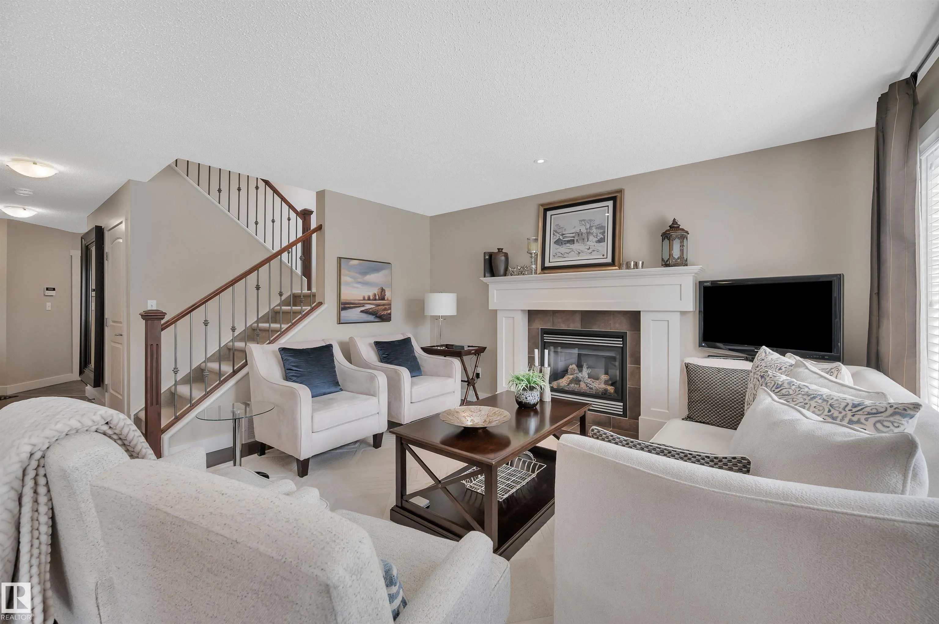 956 Chahley Crescent