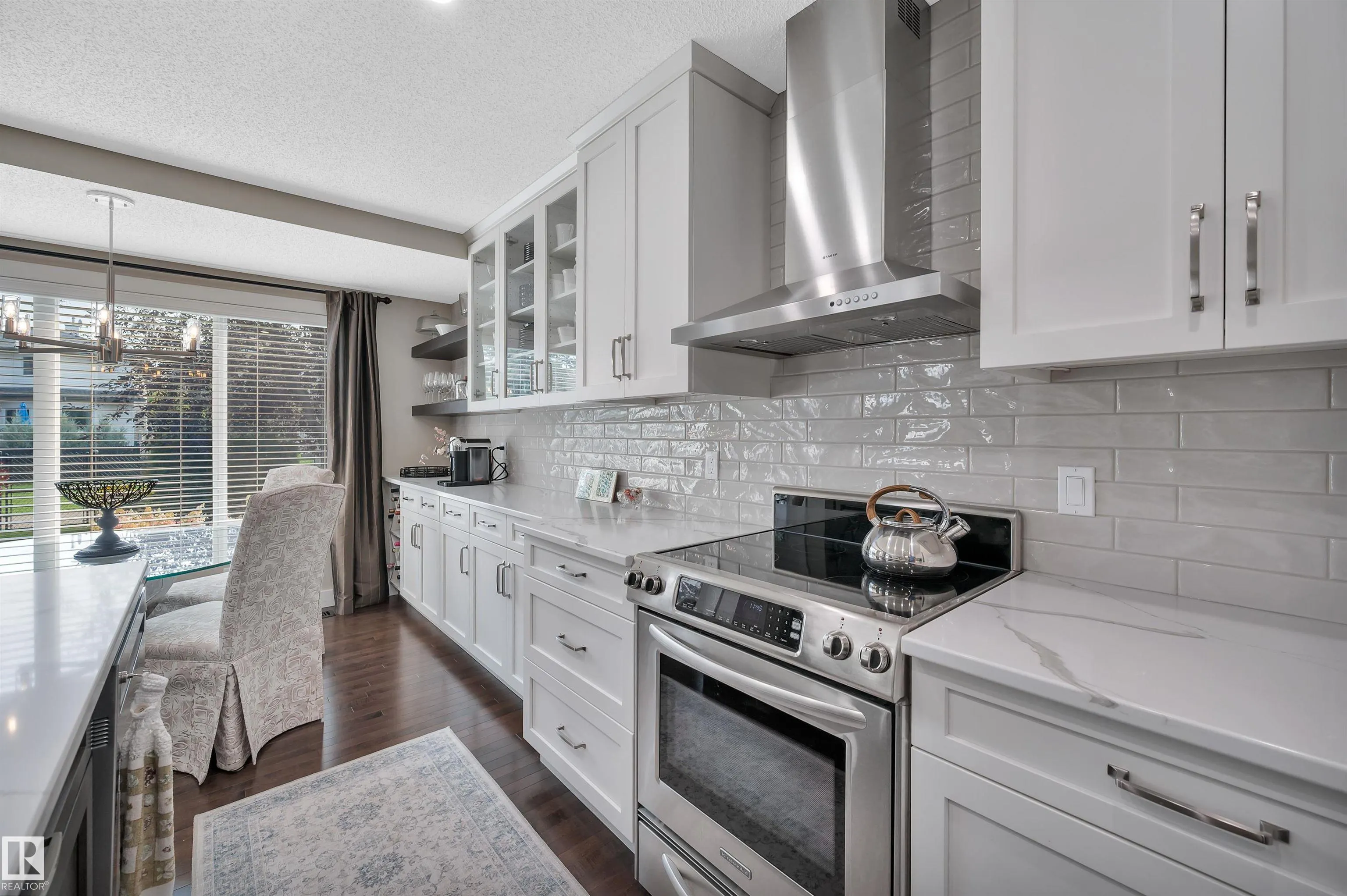 956 Chahley Crescent