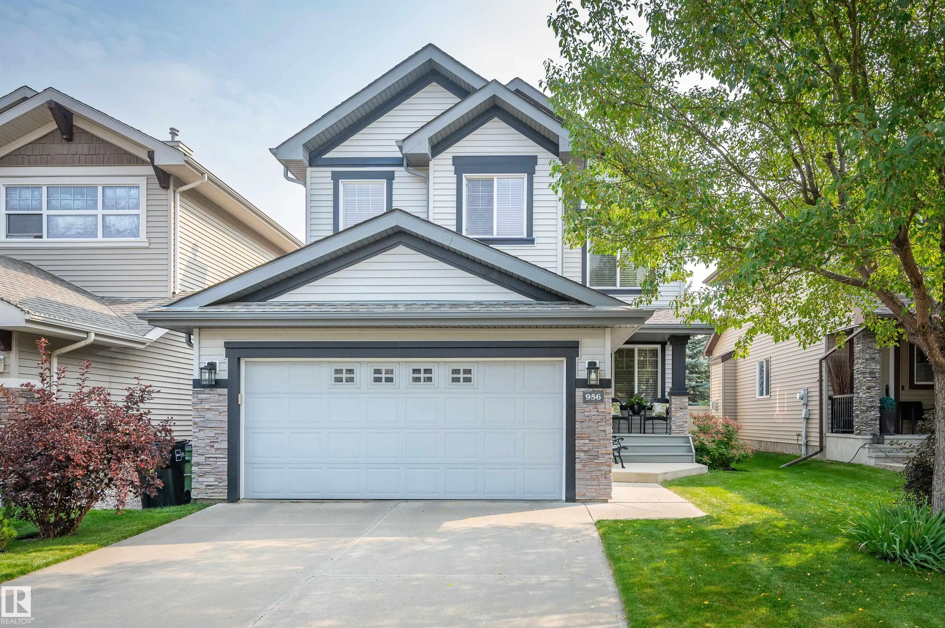956 Chahley Crescent