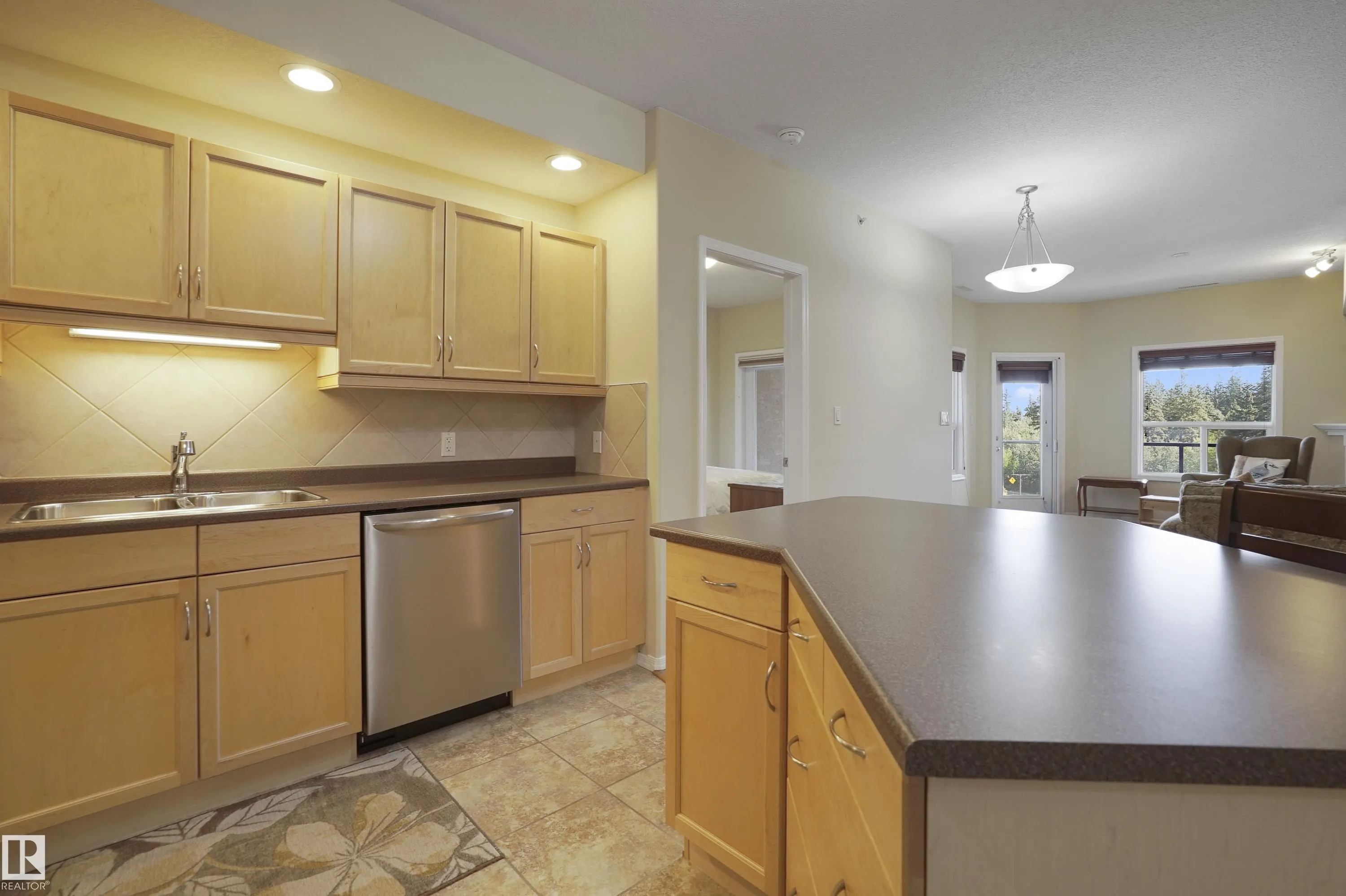 1320 RUTHERFORD Road