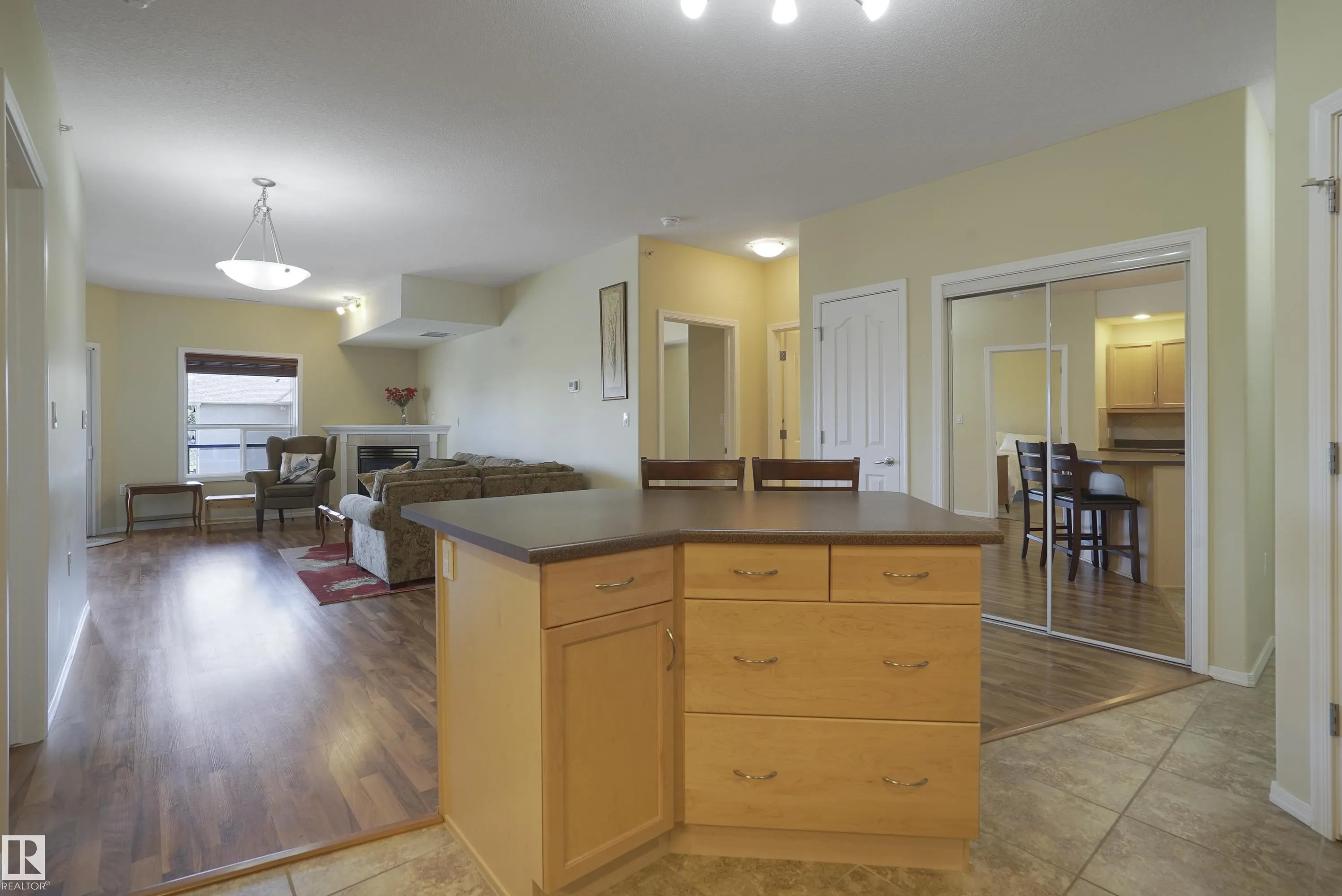 1320 RUTHERFORD Road