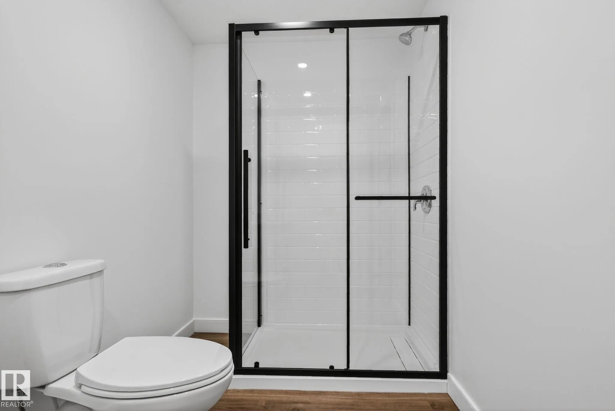 1750 TANAGER Close