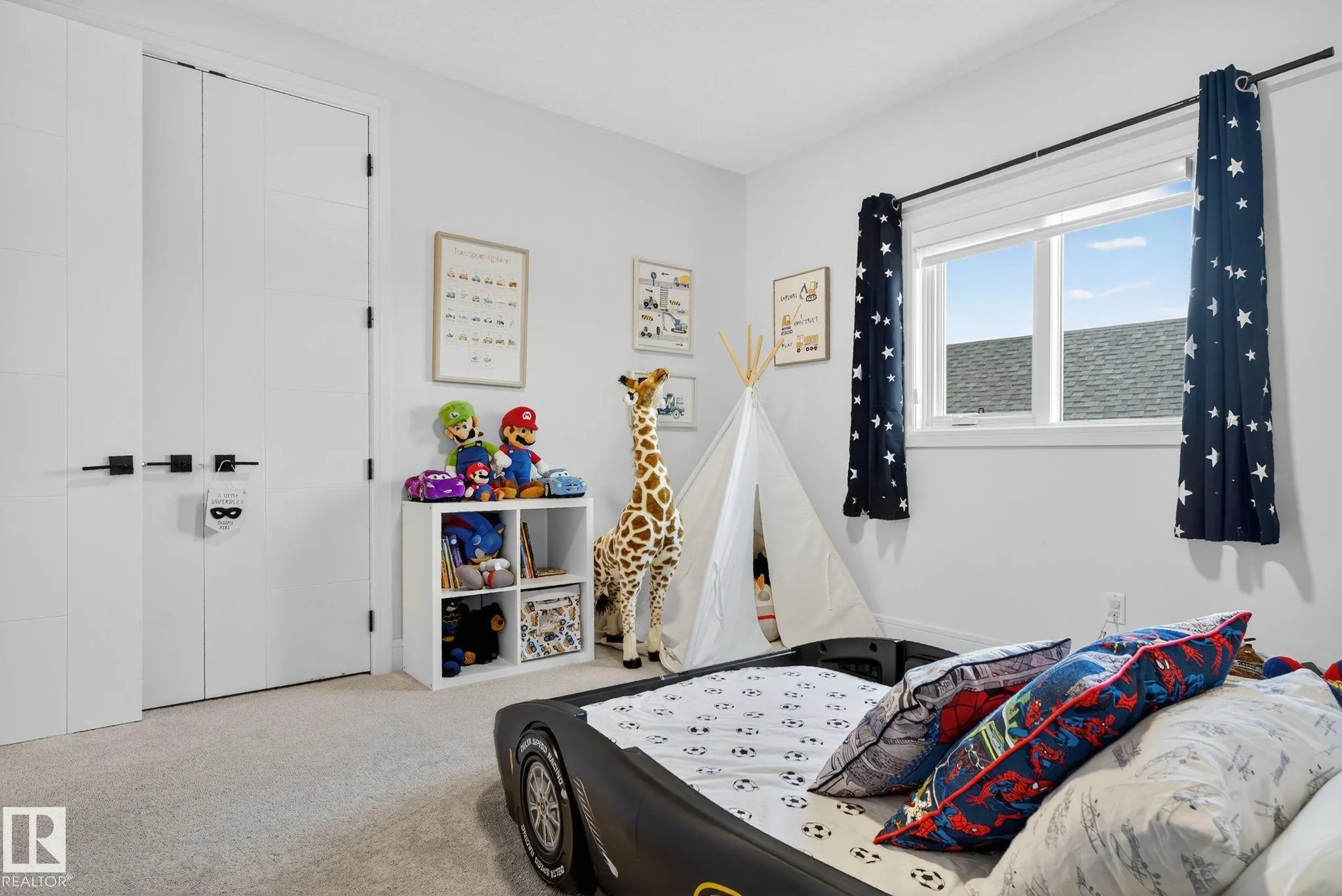 1750 TANAGER Close