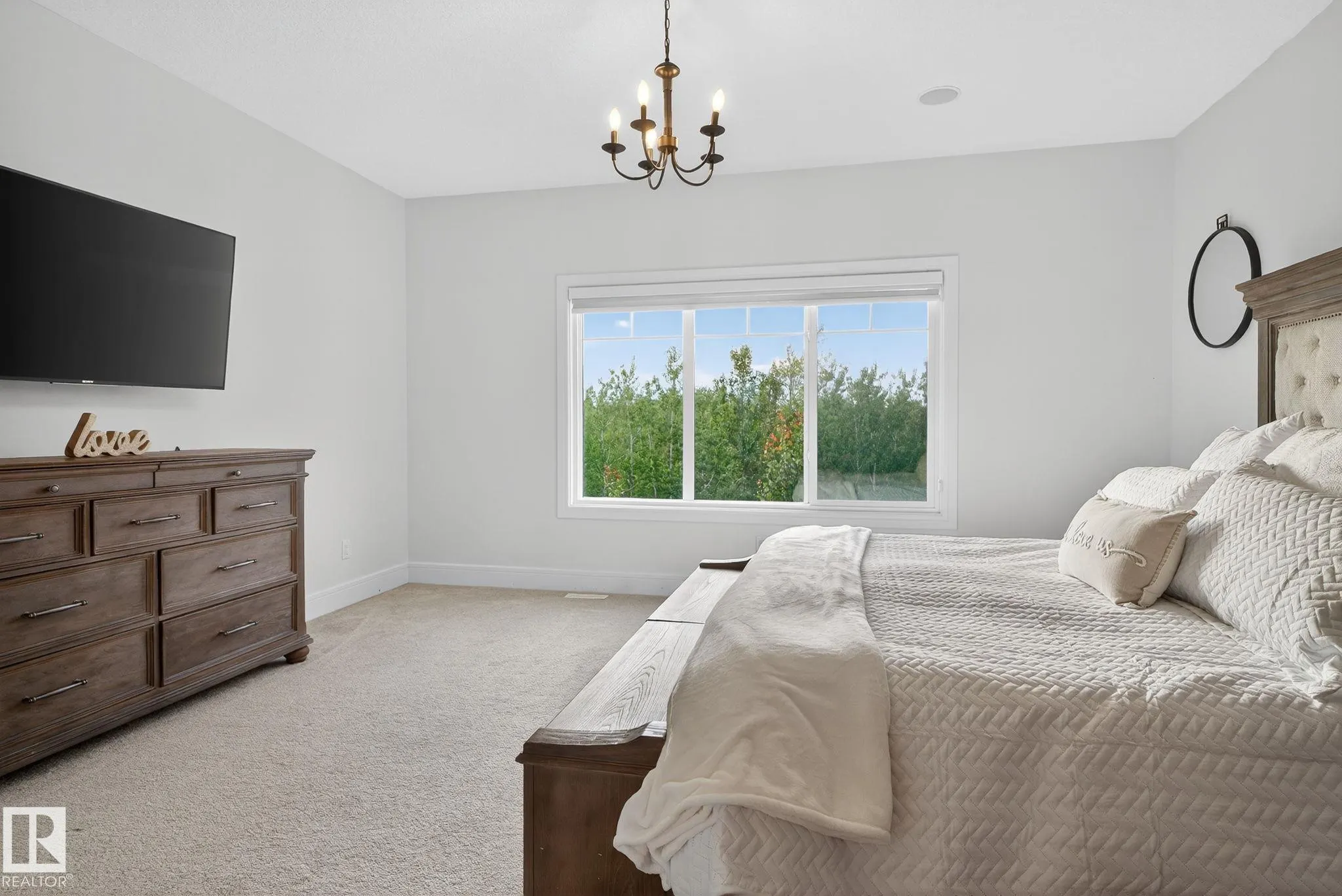 1750 TANAGER Close