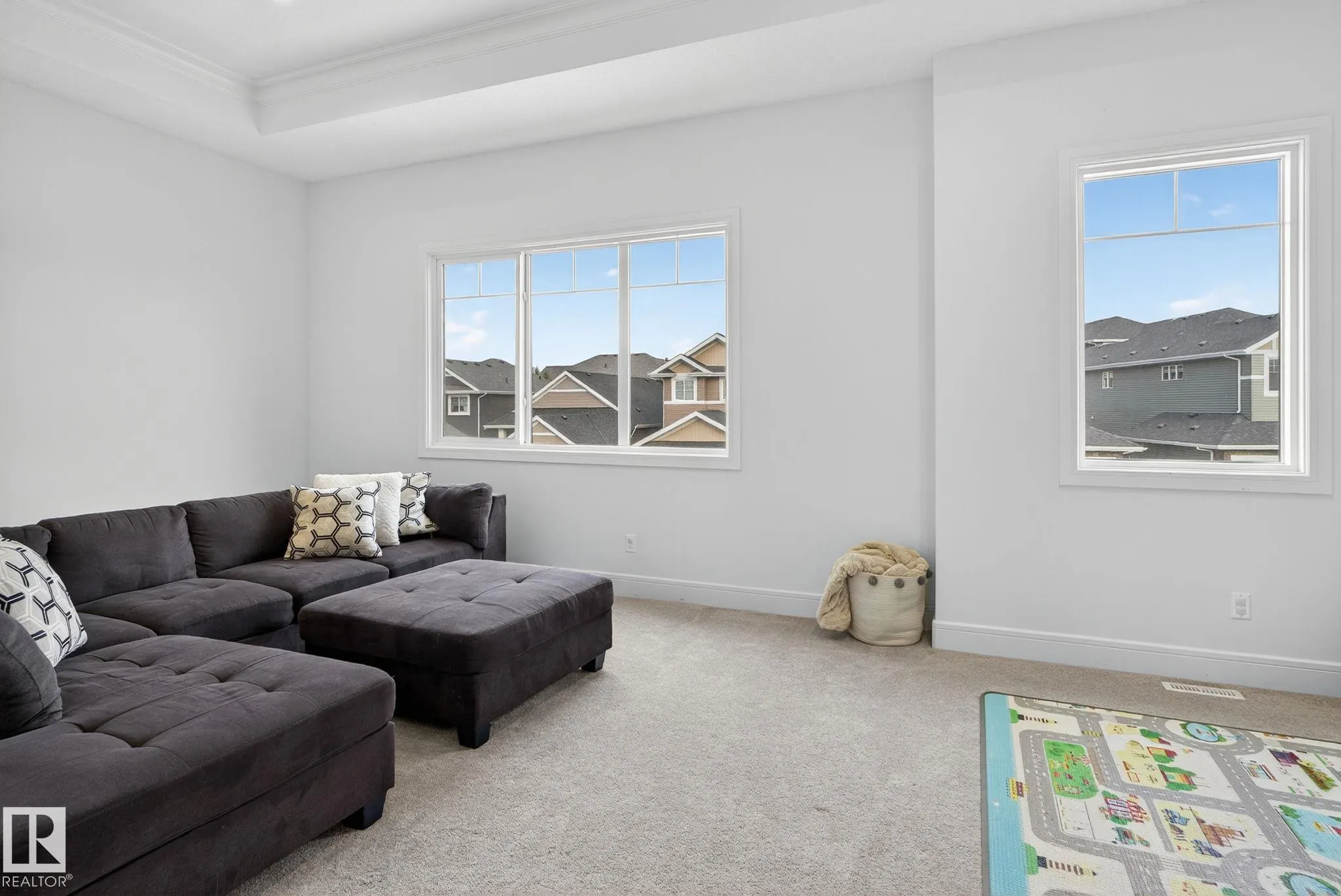 1750 TANAGER Close