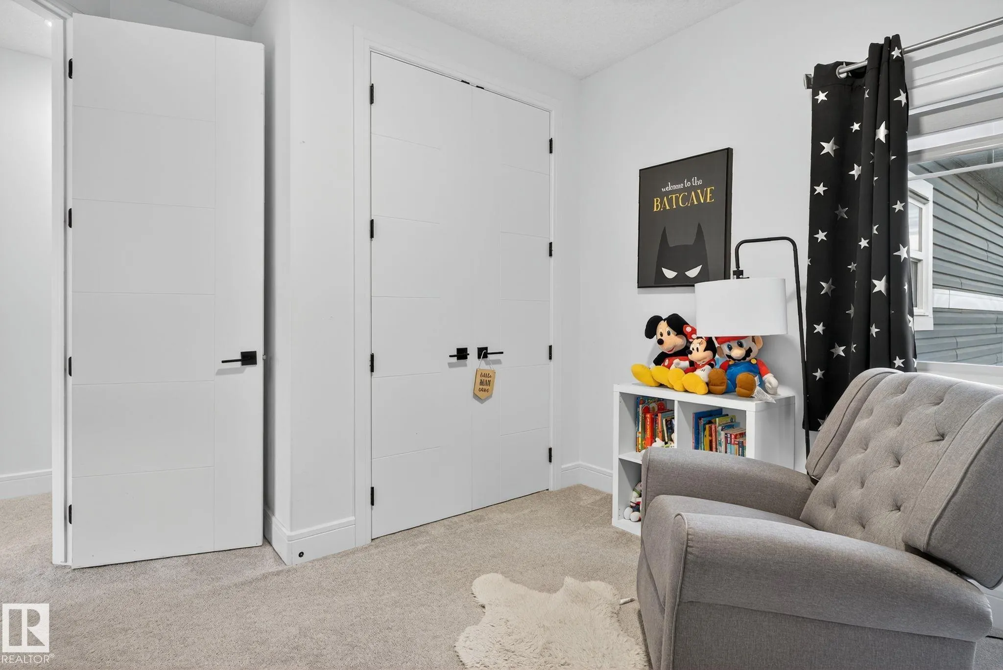 1750 TANAGER Close
