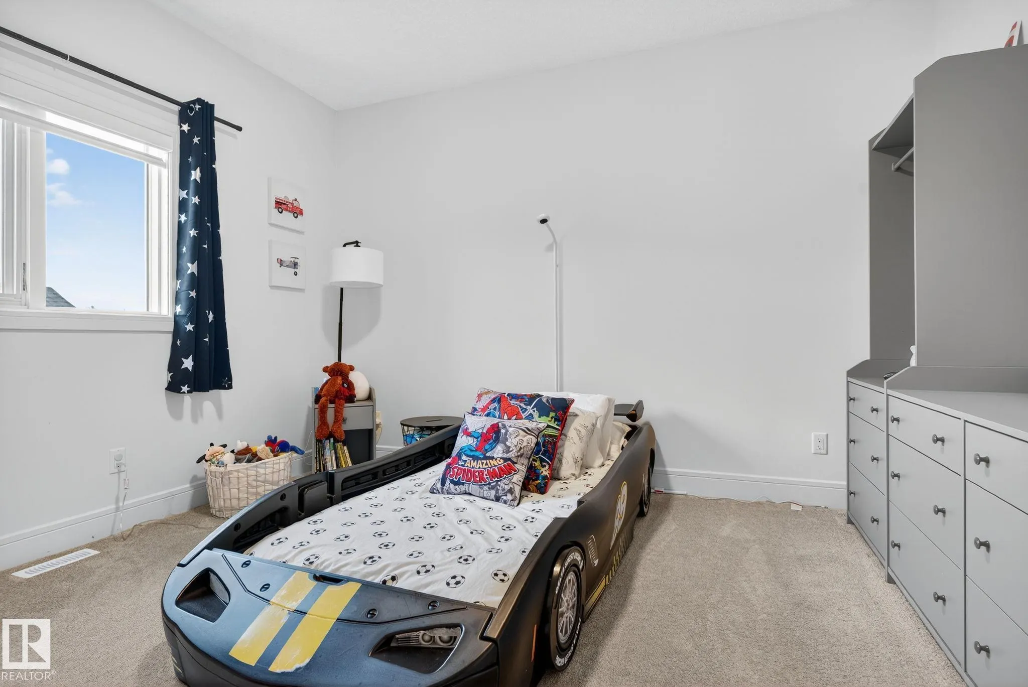 1750 TANAGER Close