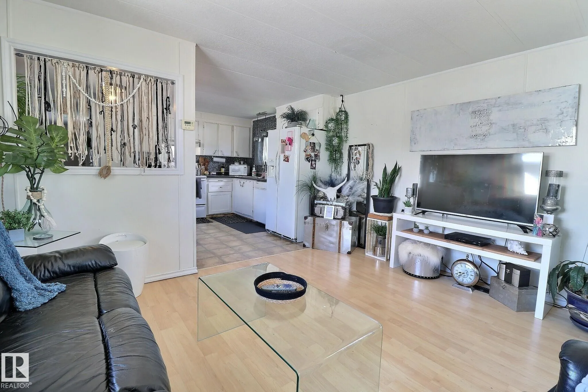 289 Juniper Crescent