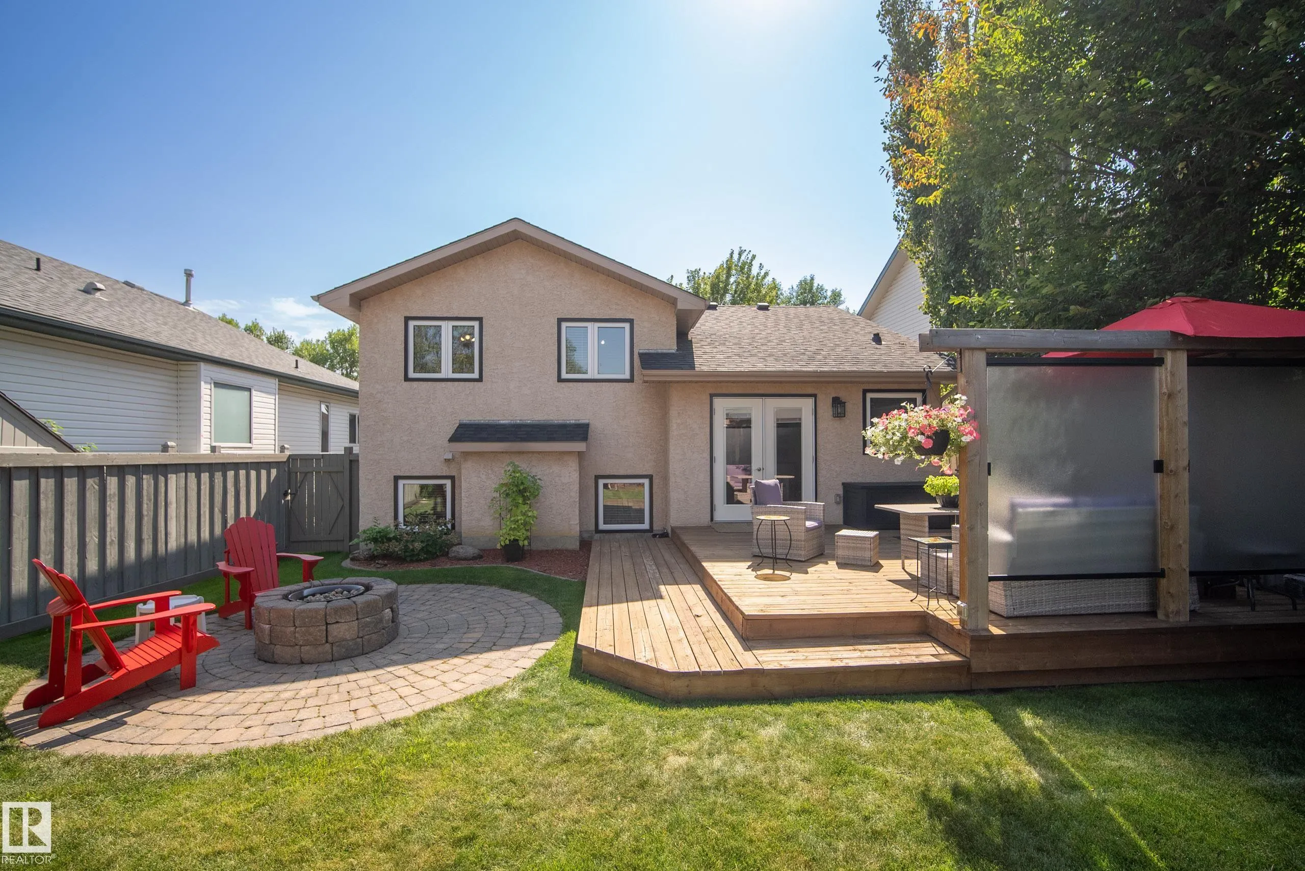 51 OAKPARK Crescent