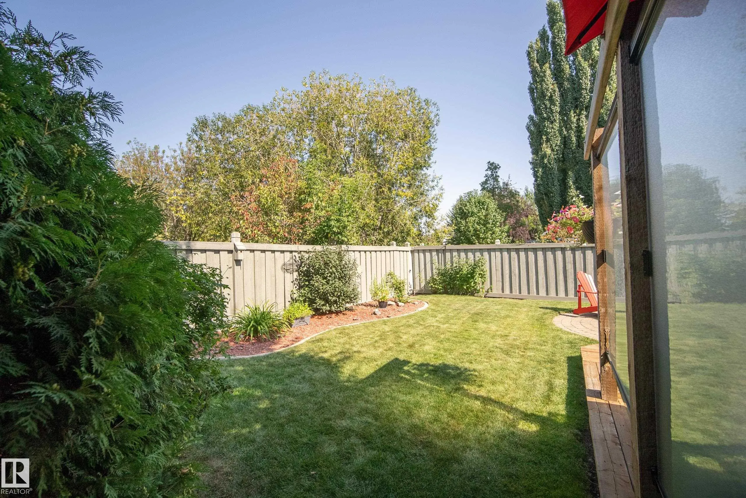 51 OAKPARK Crescent