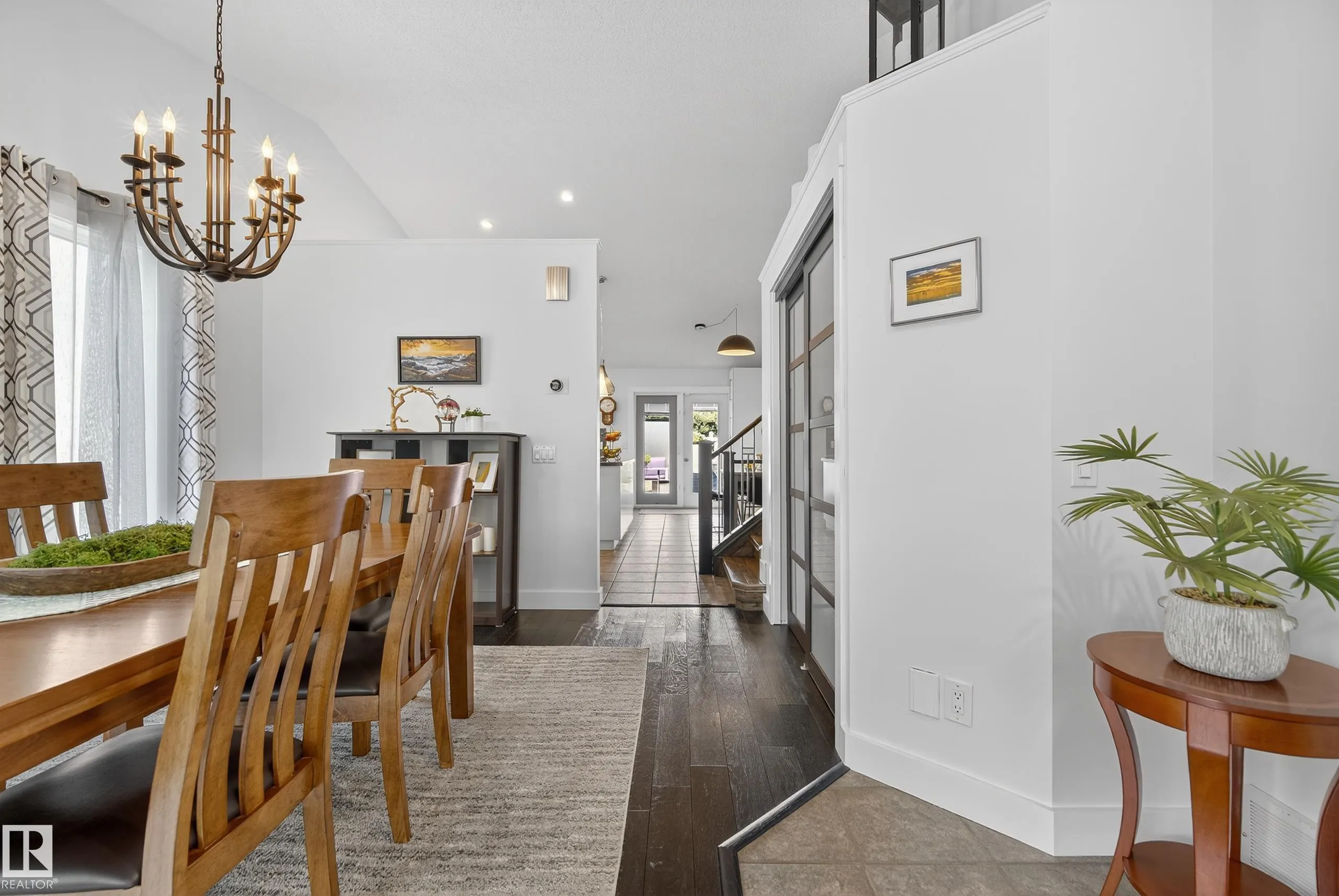 51 OAKPARK Crescent