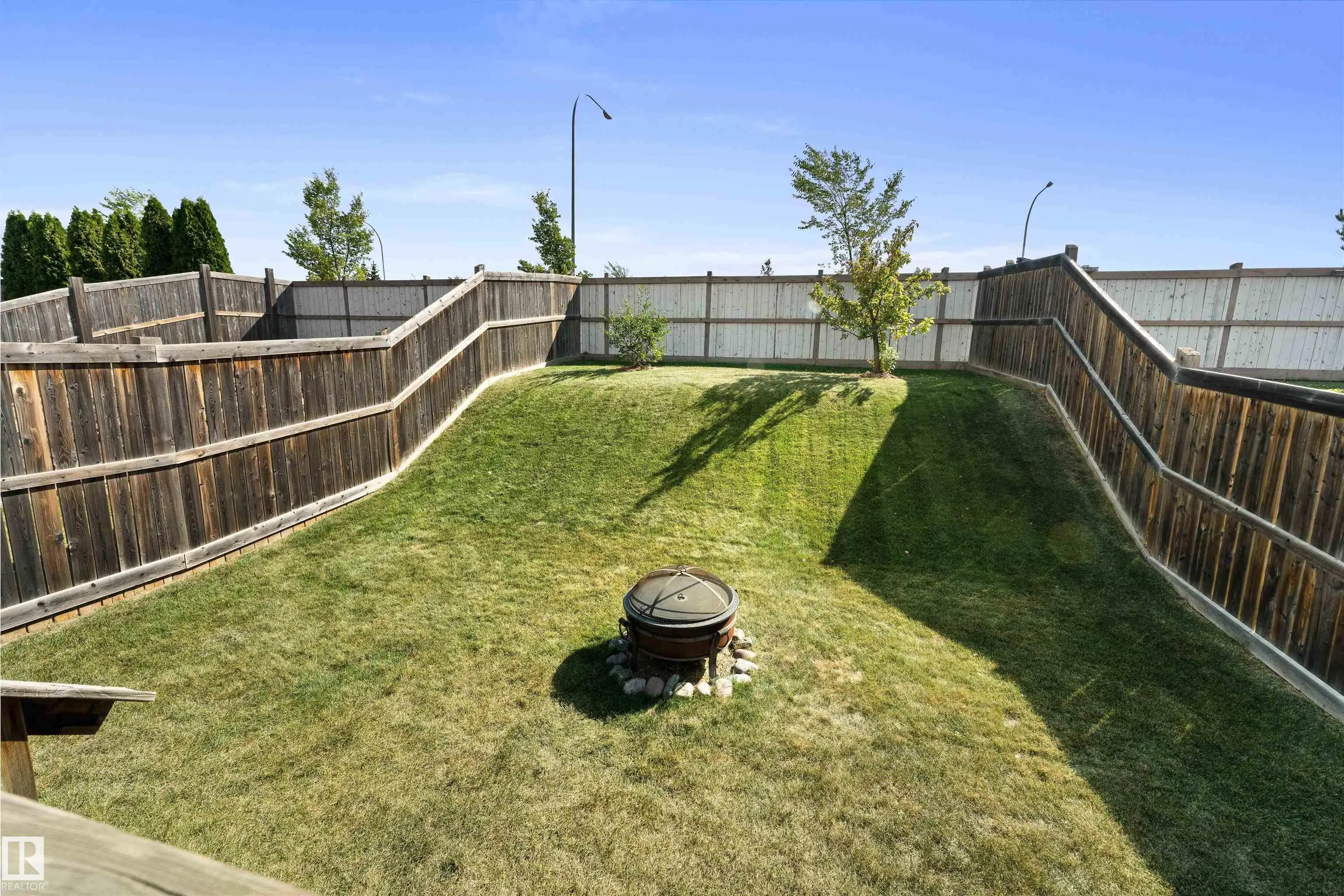 271 SUMMERTON Crescent