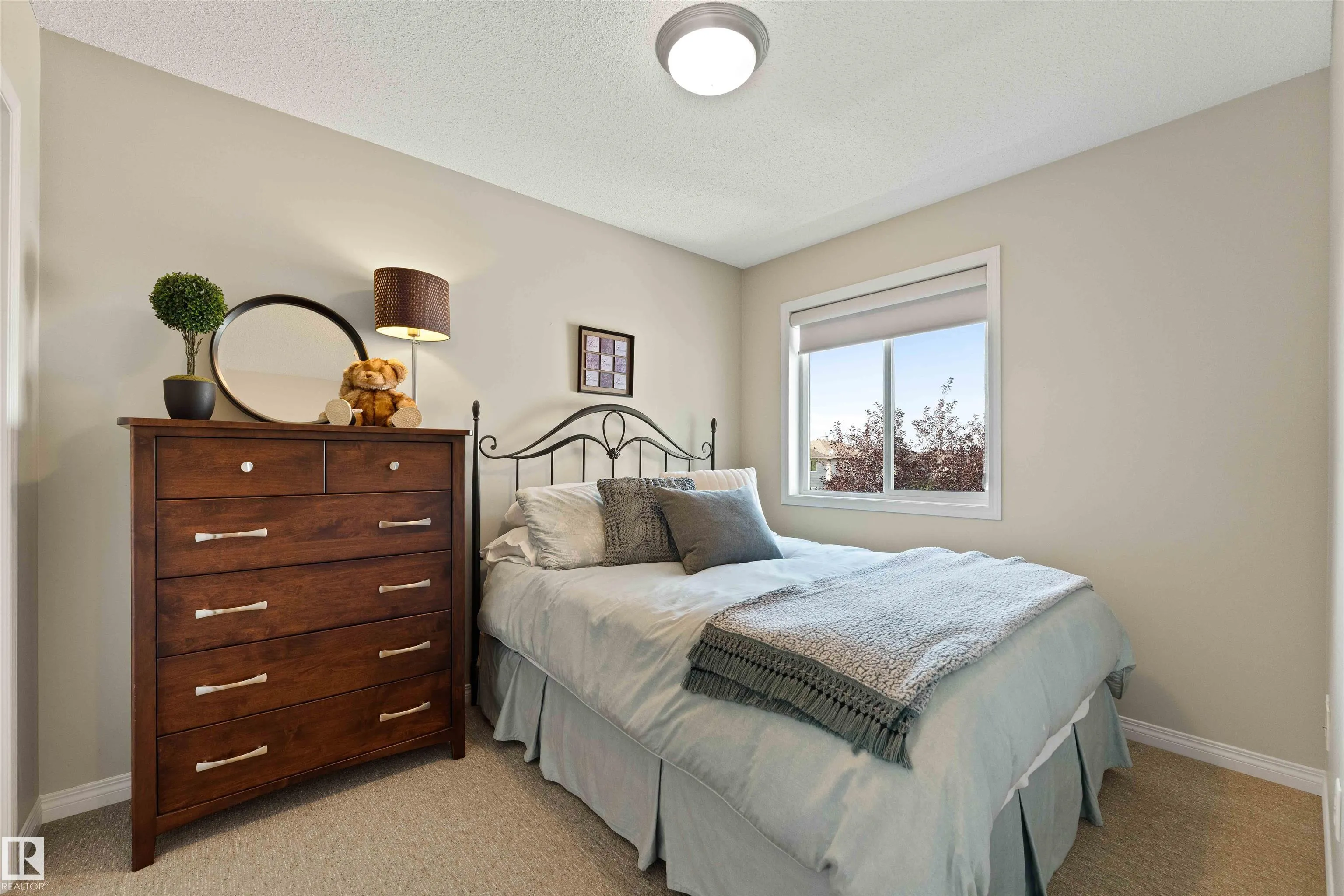 271 SUMMERTON Crescent
