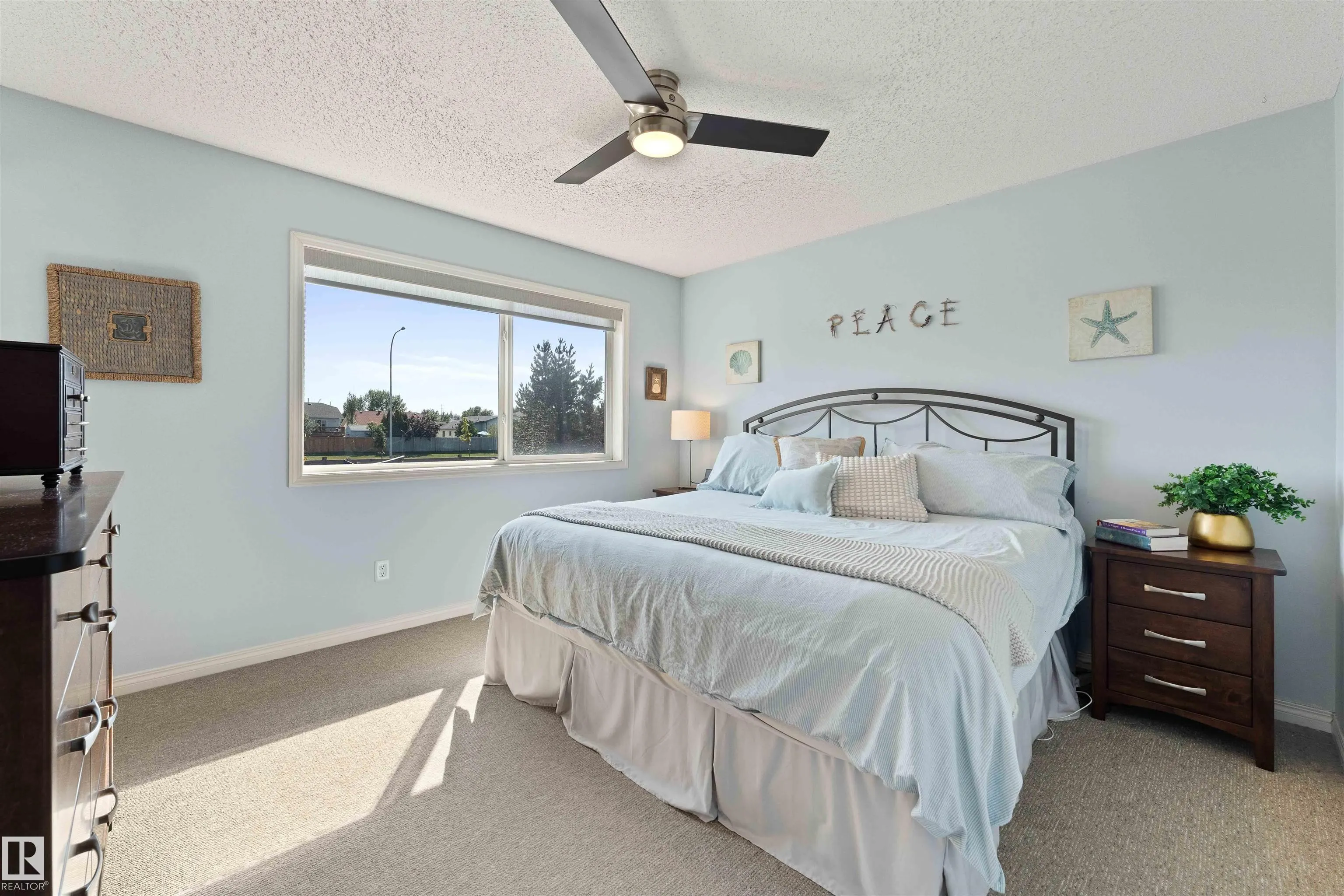 271 SUMMERTON Crescent