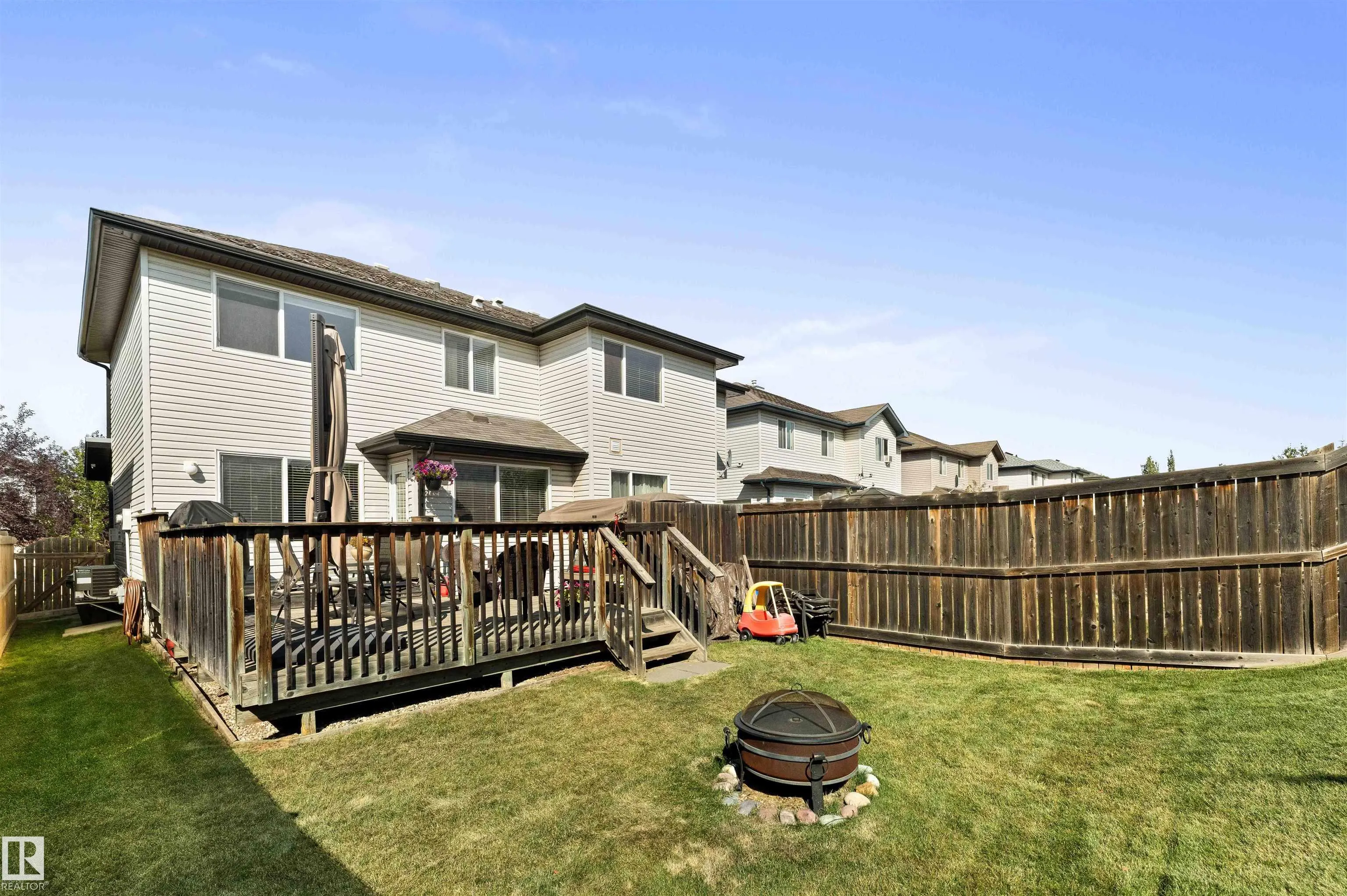 271 SUMMERTON Crescent