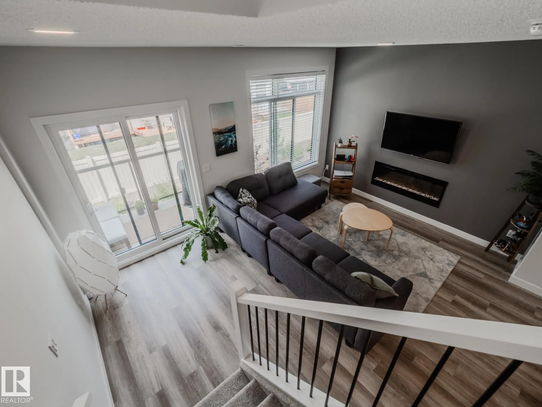 1010 RABBIT HILL Road