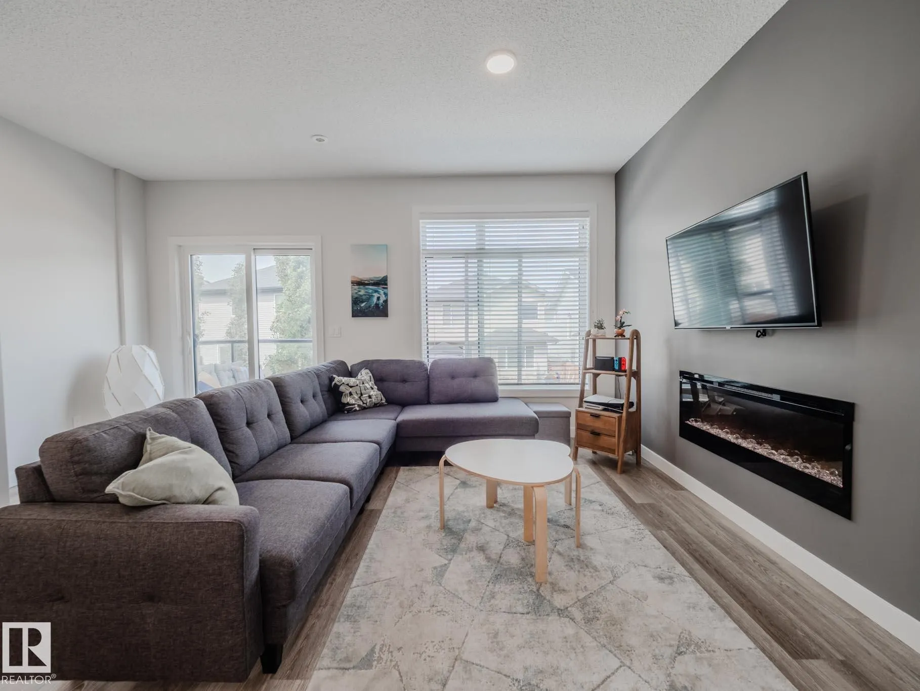 1010 RABBIT HILL Road